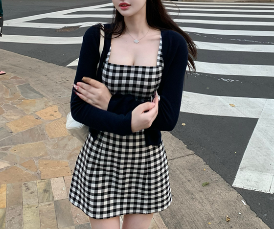 Plaid dress (preorder/ 2 colours)