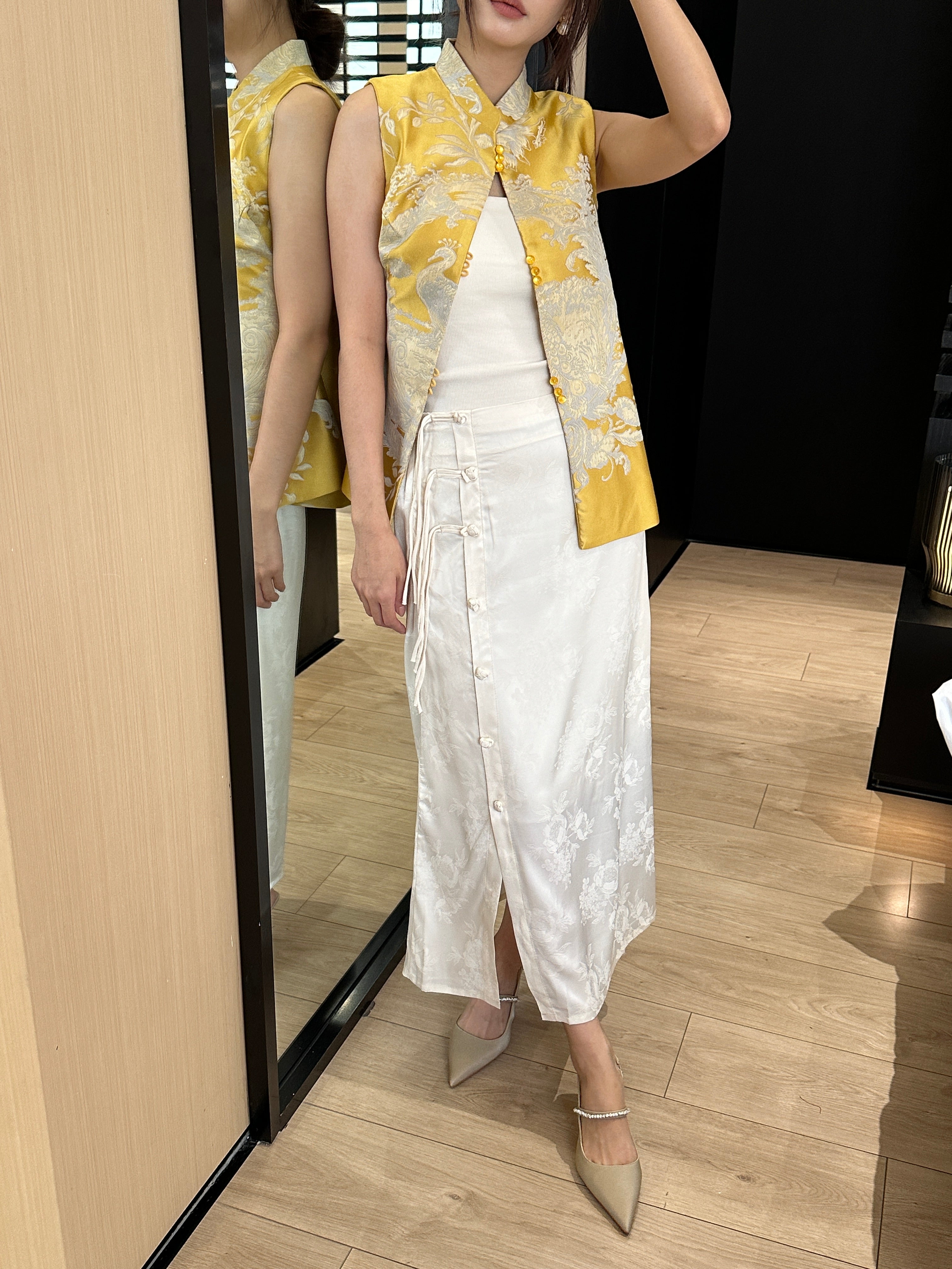 Oriental skirt (ready stock in black (M)/ 2 colours)