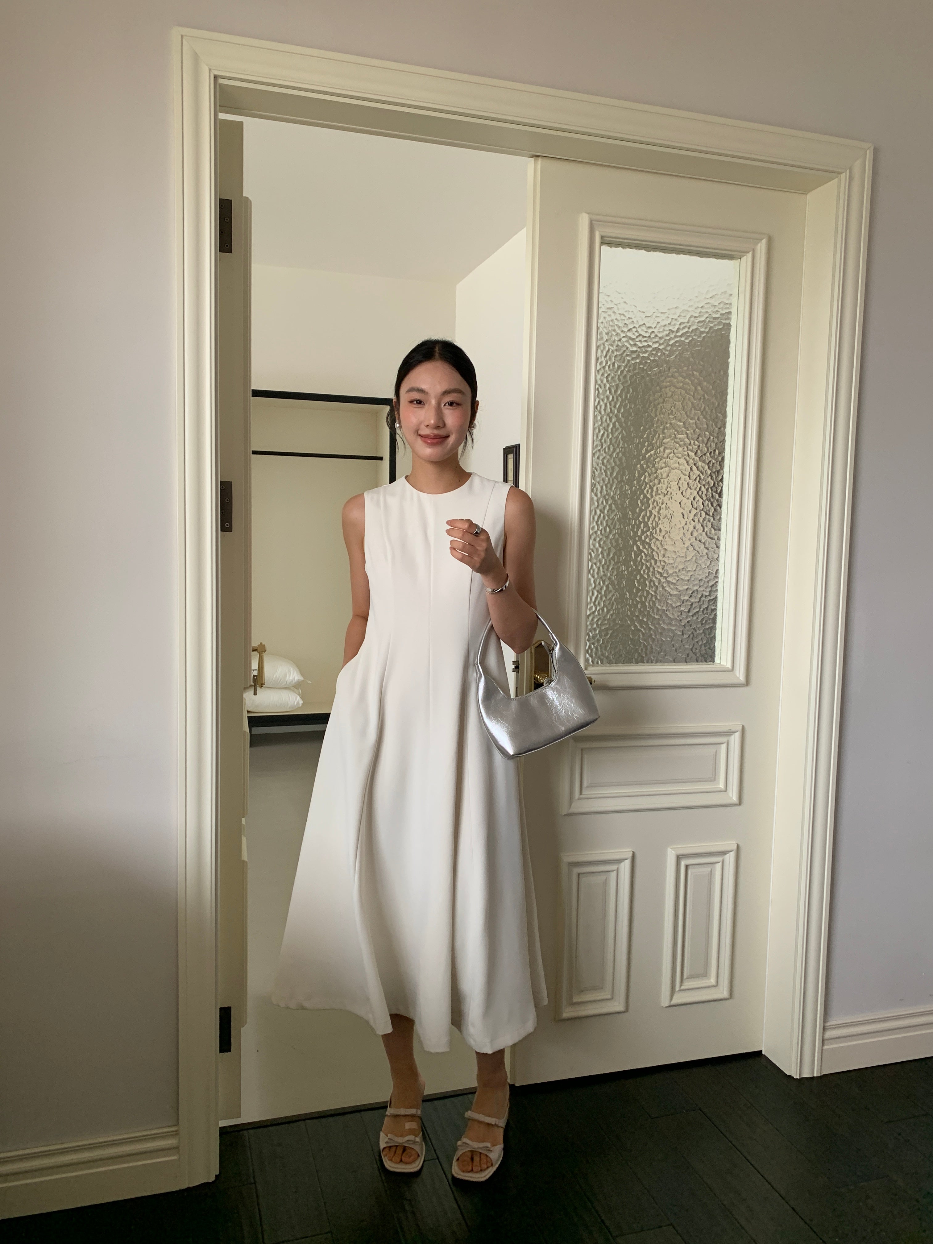 Mion dress (ready stock in black (S)/ 2 colours)