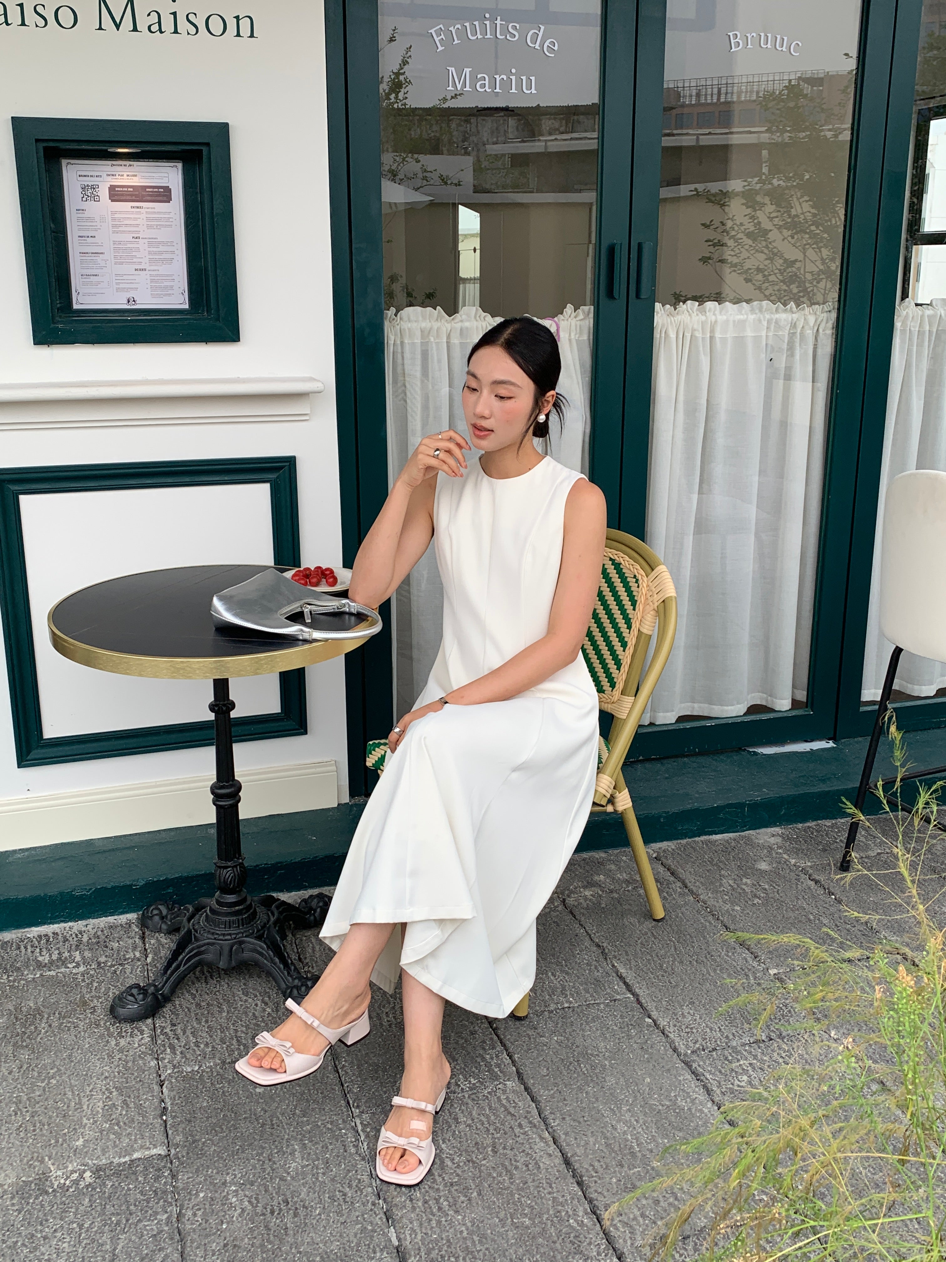 Mion dress (ready stock in black (S)/ 2 colours)