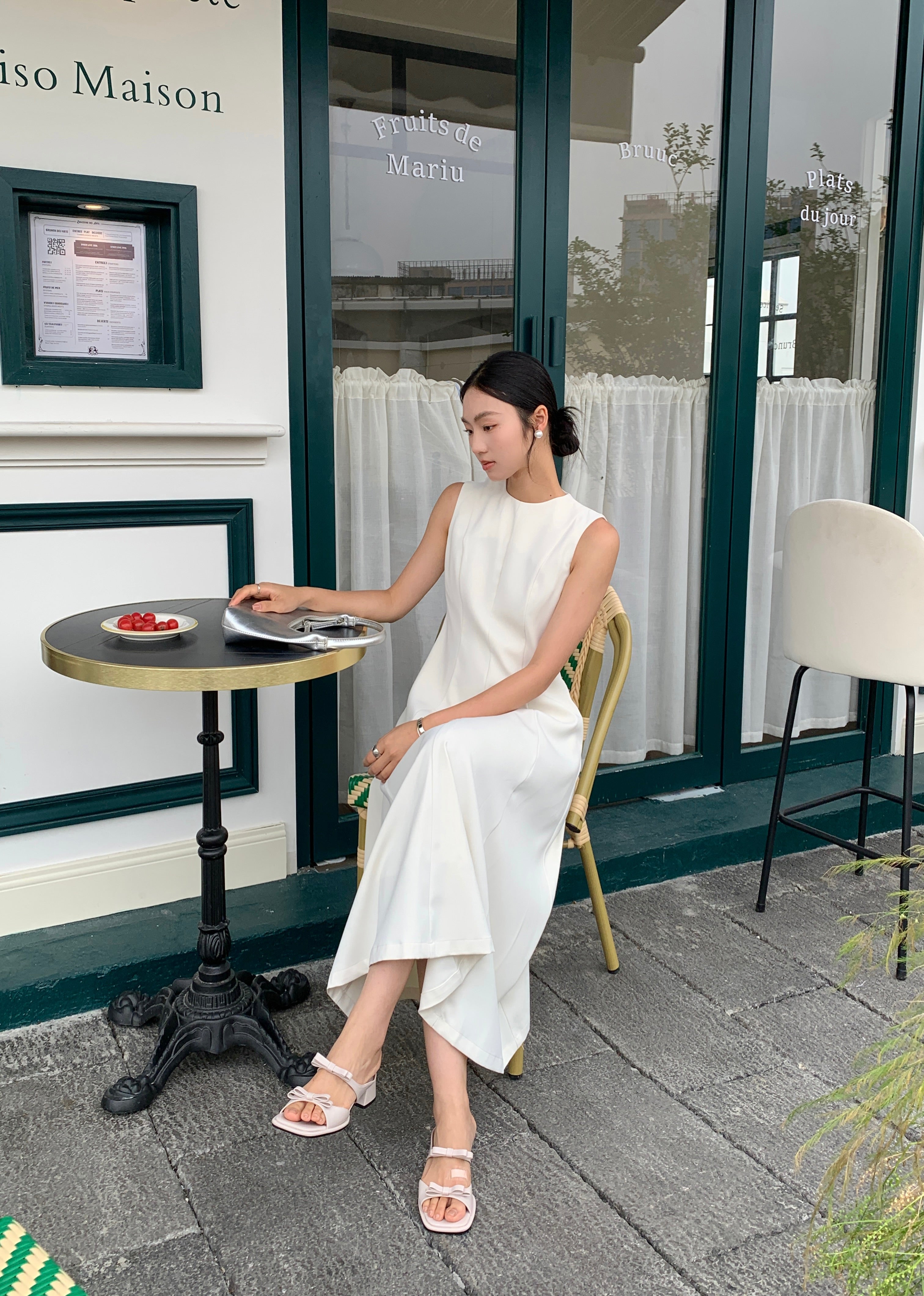 Mion dress (ready stock in black (S)/ 2 colours)