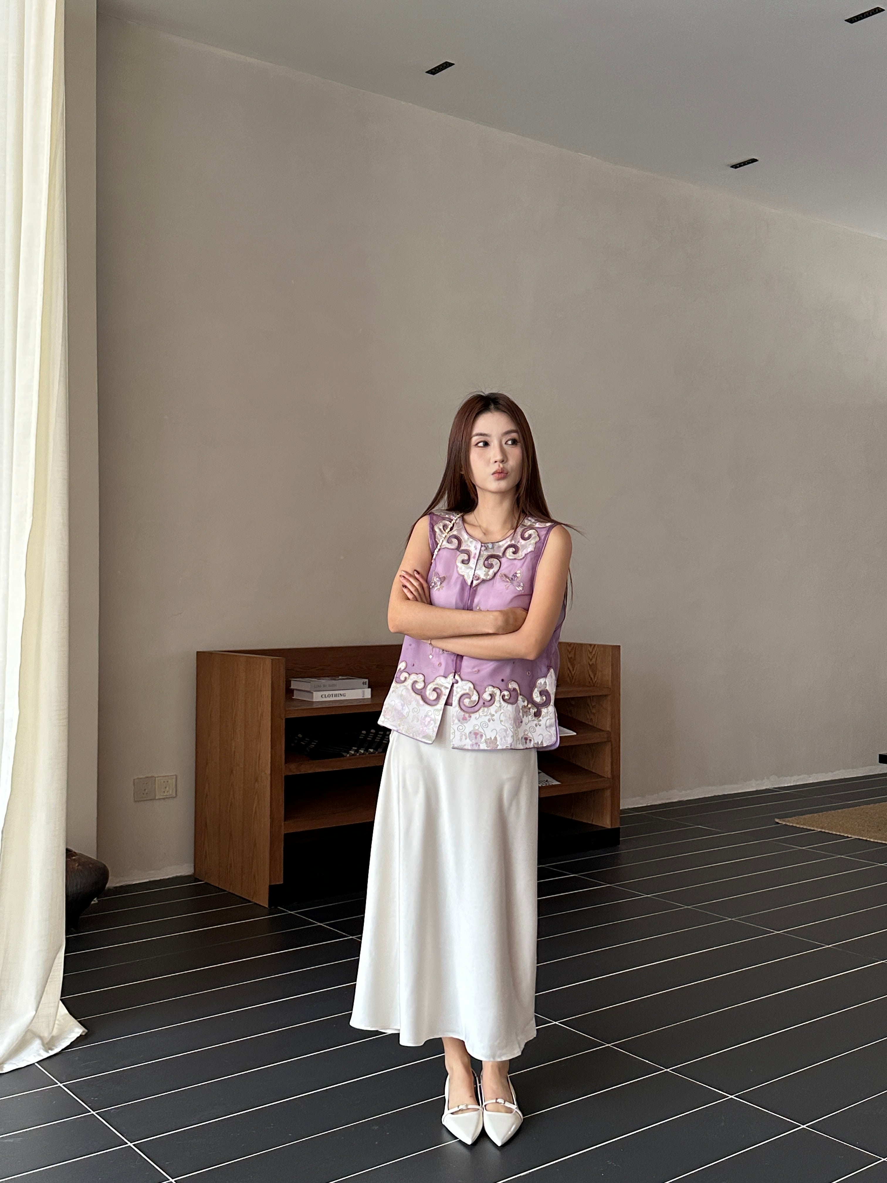 Straight satin dress (ready stock in cream (S)/ 6 colours)