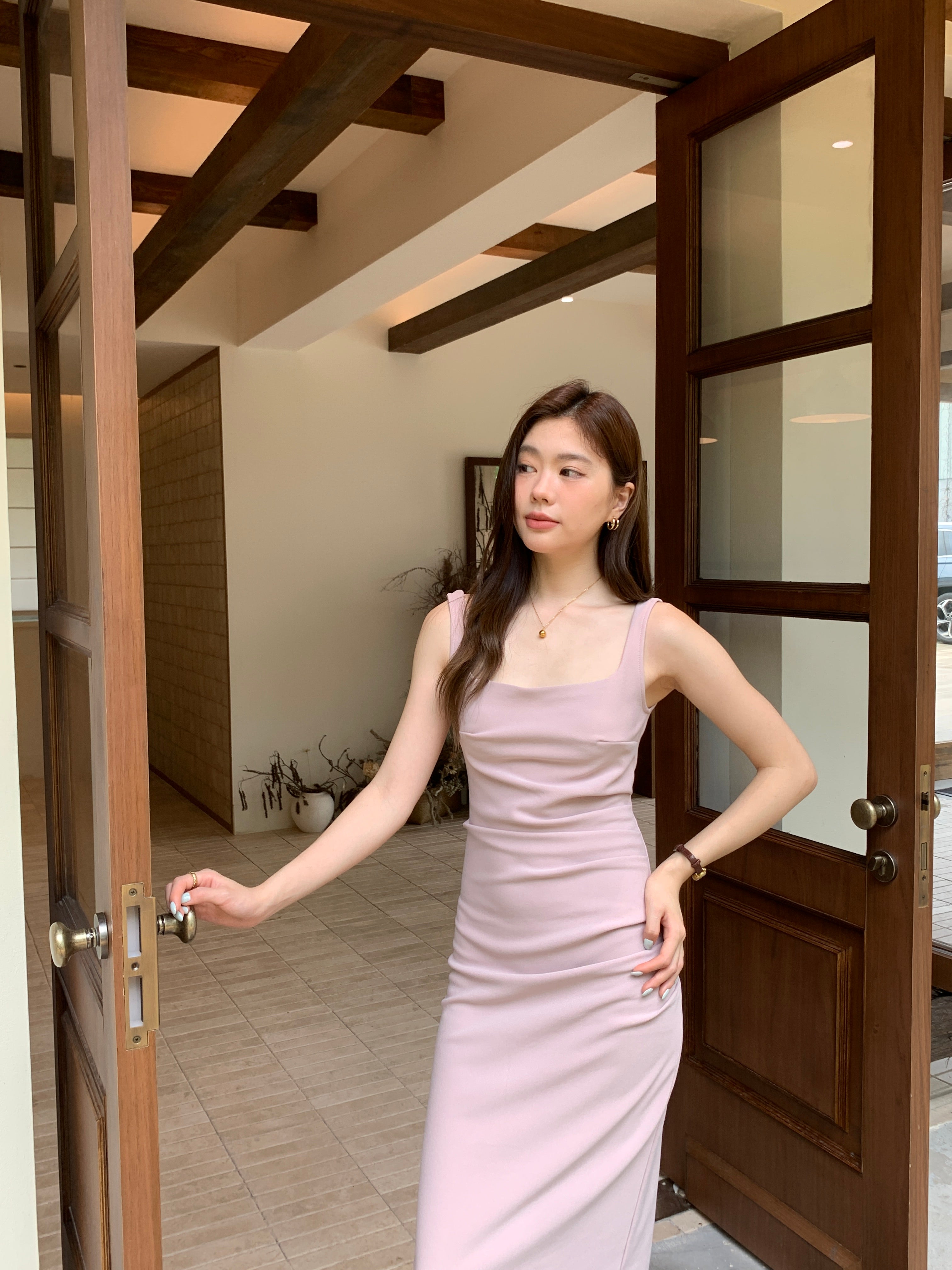 Sculpt Midi Dress (preorder/ 5 colours)