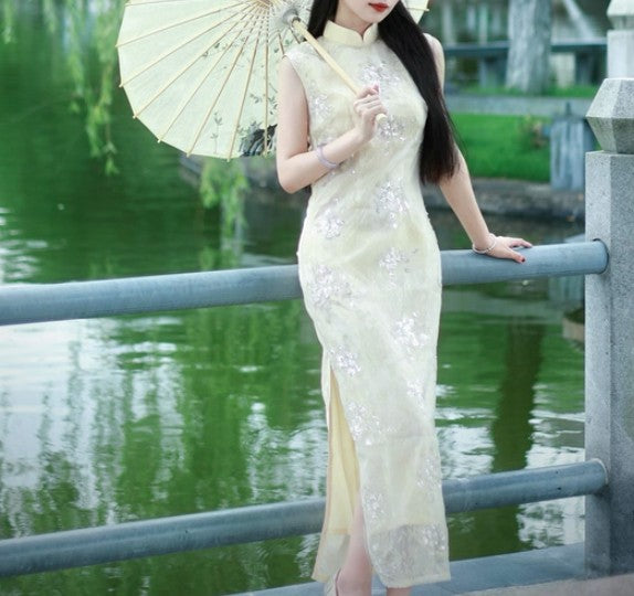 Poetry cheongsam (preorder)