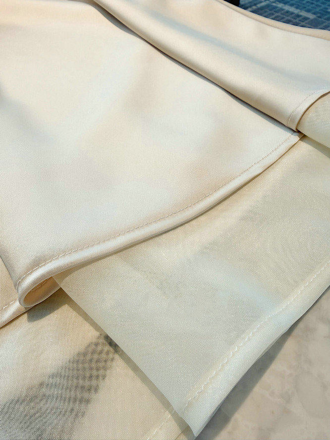 Miu skirt (preorder/ 2 colours)