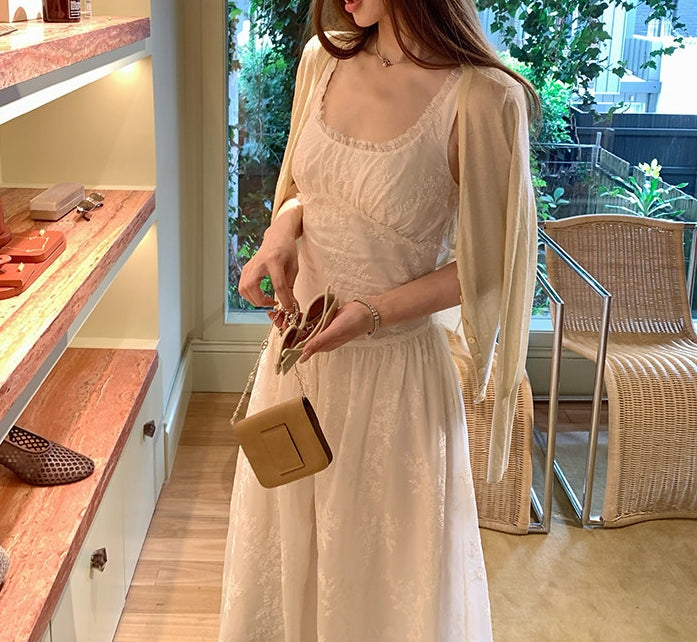 Passion lace dress (preorder)