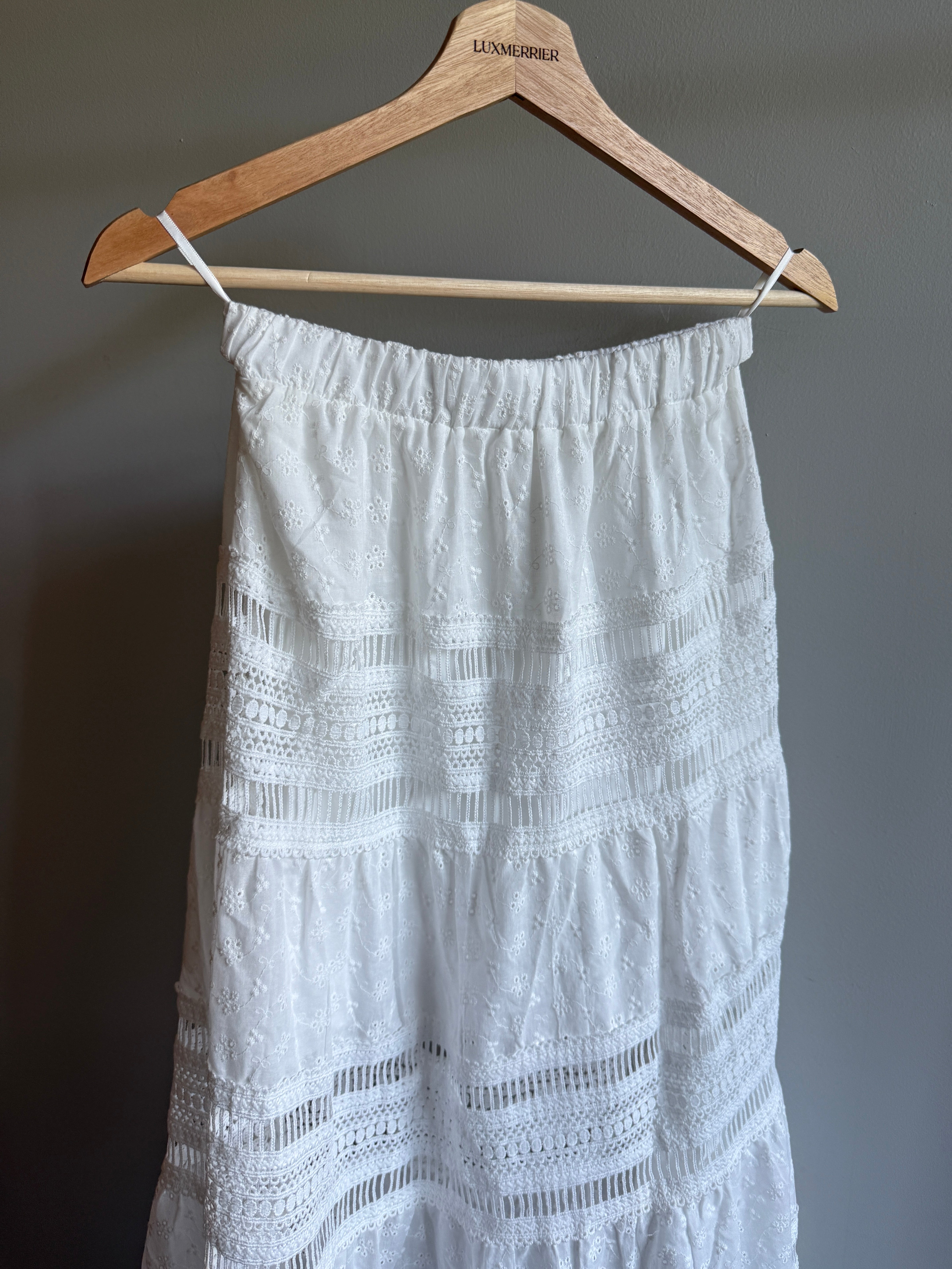 Belief skirt (preorder)