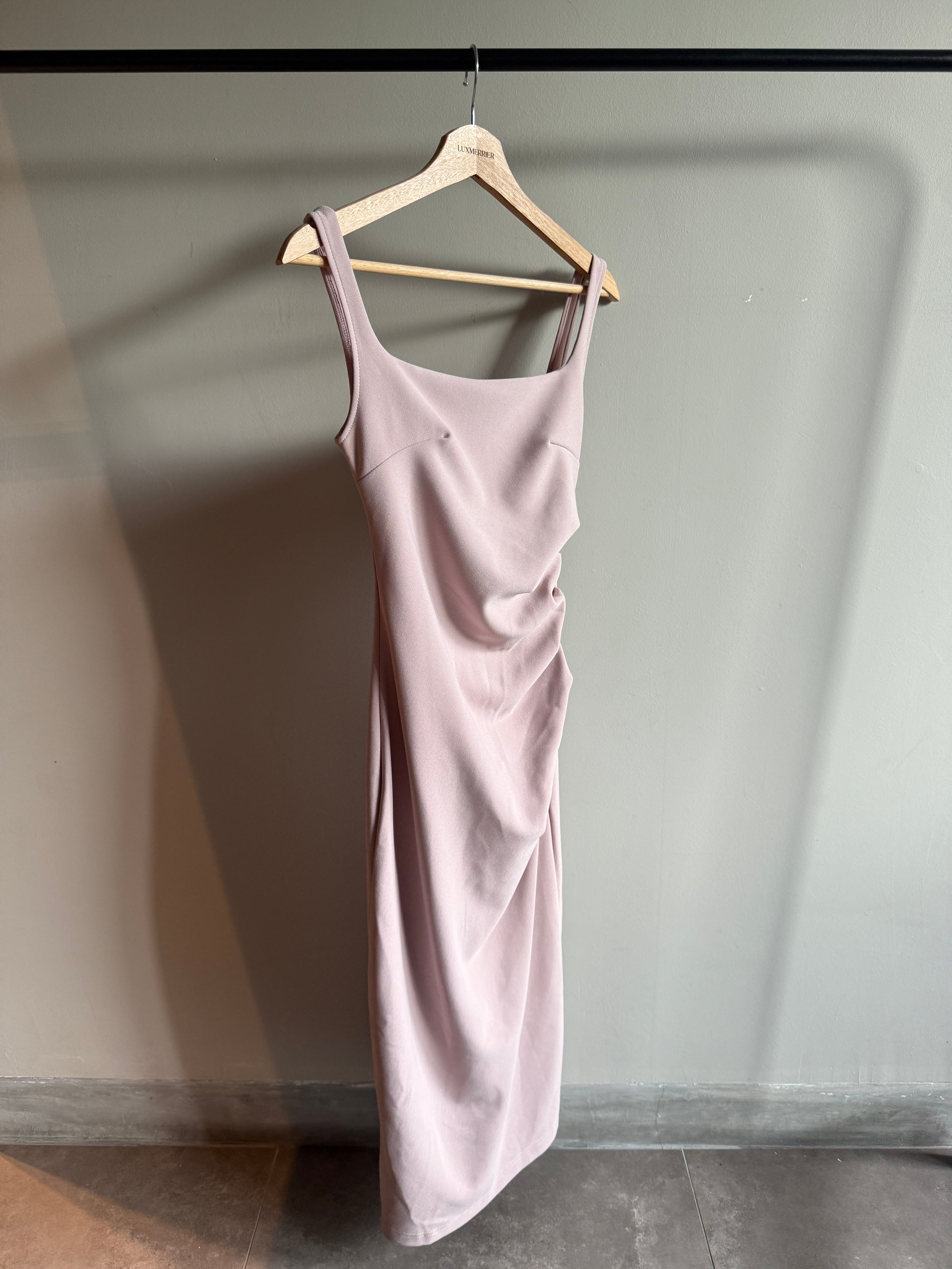 Sculpt Midi Dress (preorder/ 5 colours)