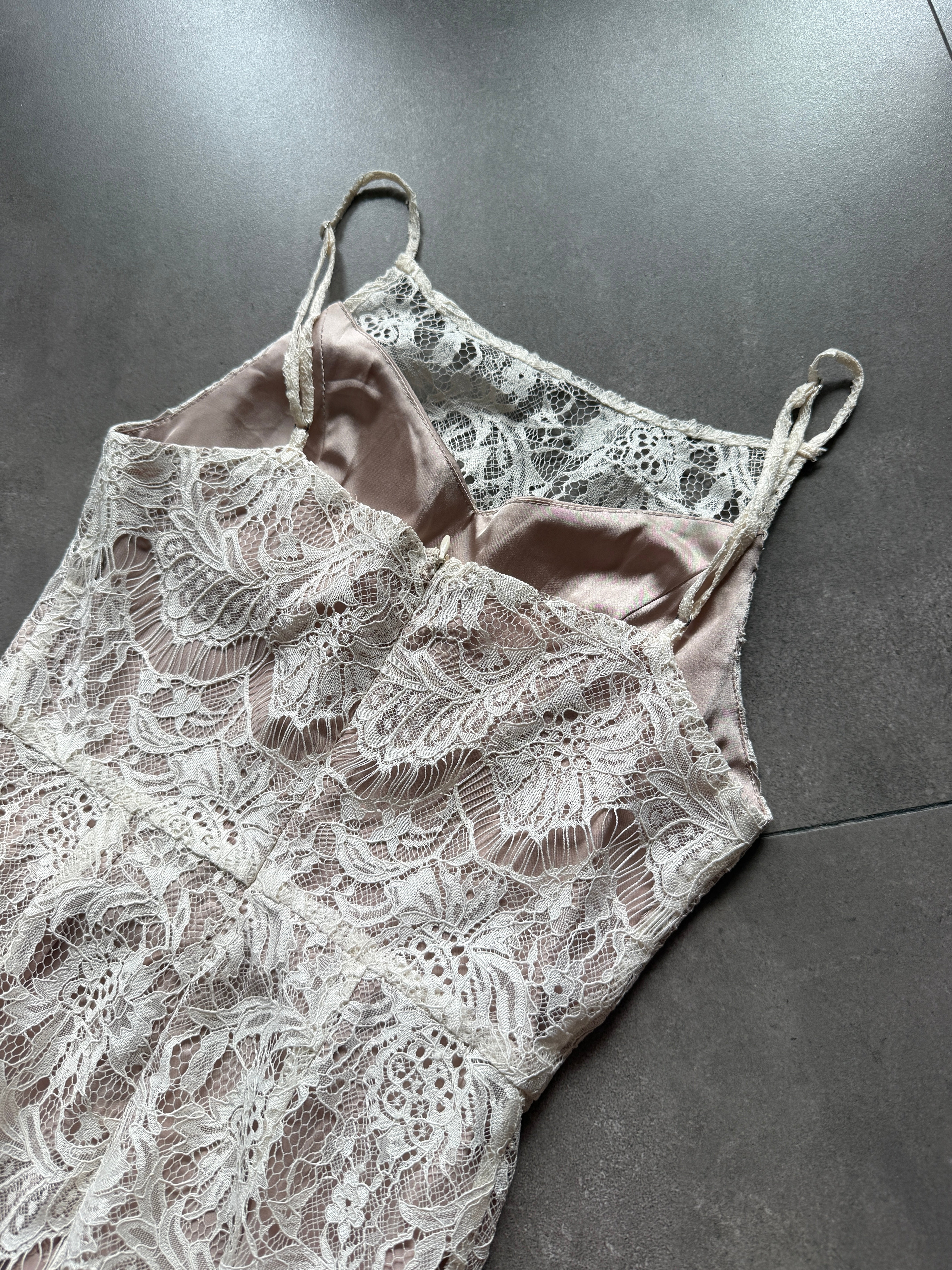 Elysian Lace Dress (preorder)