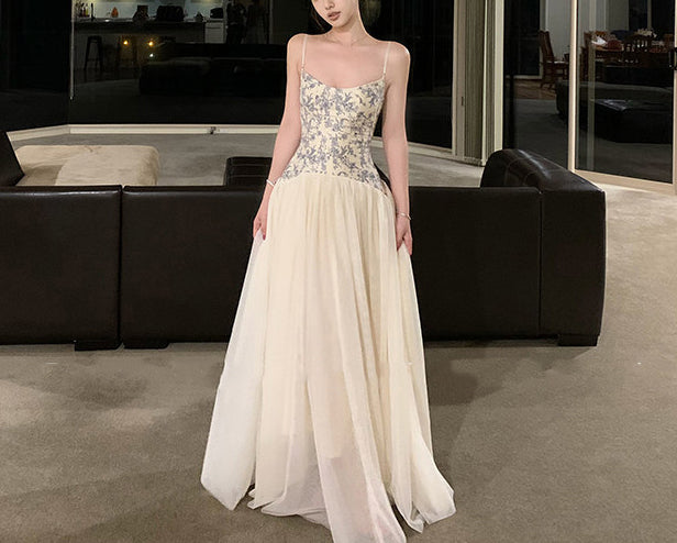 Medieval floral dress (preorder)