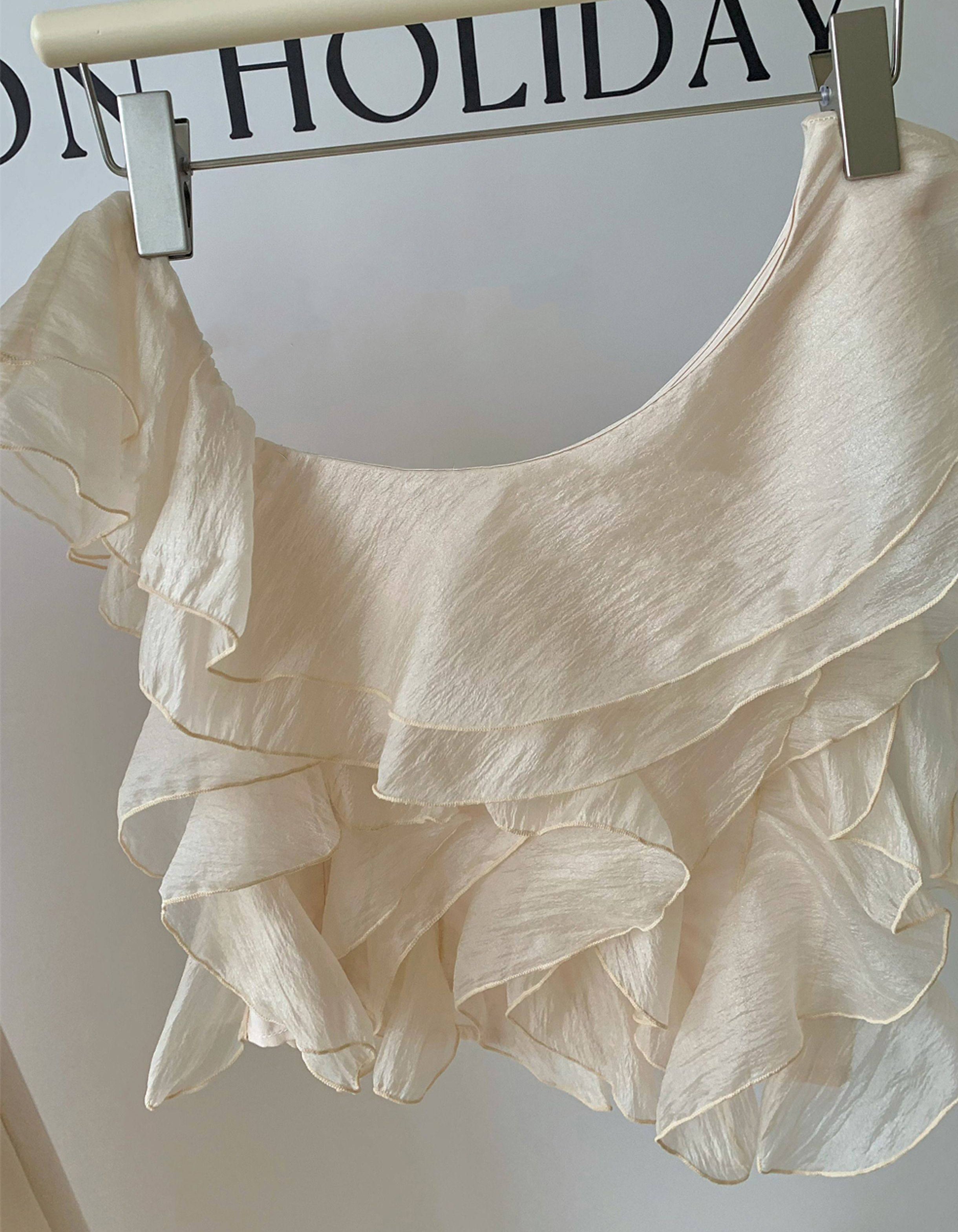 Ruffie top (preorder)