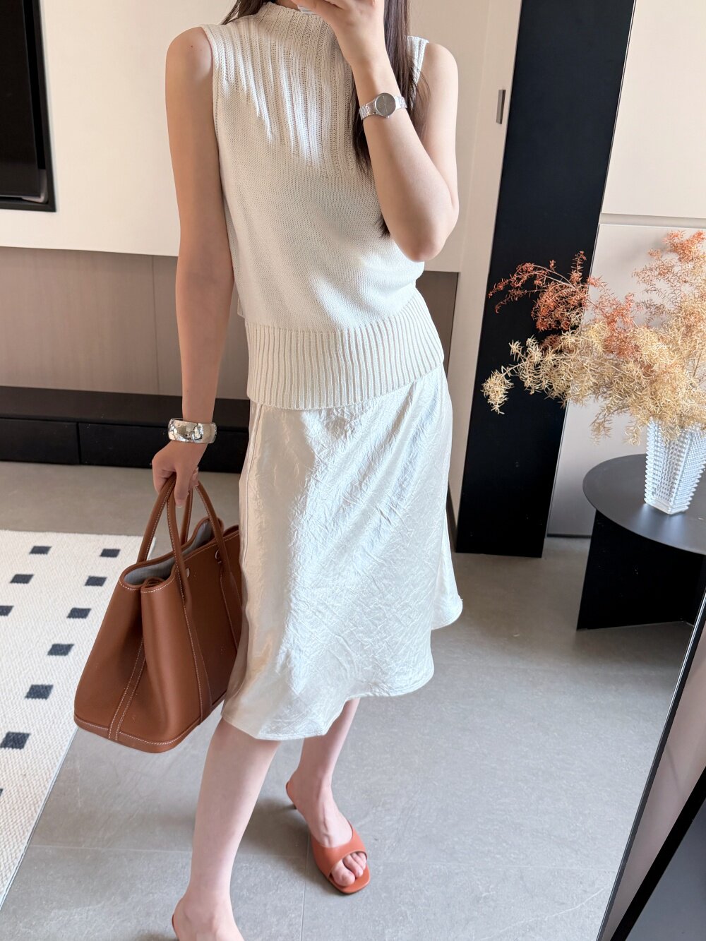 Rhea knee length skirt (preorder/ 3 colours)