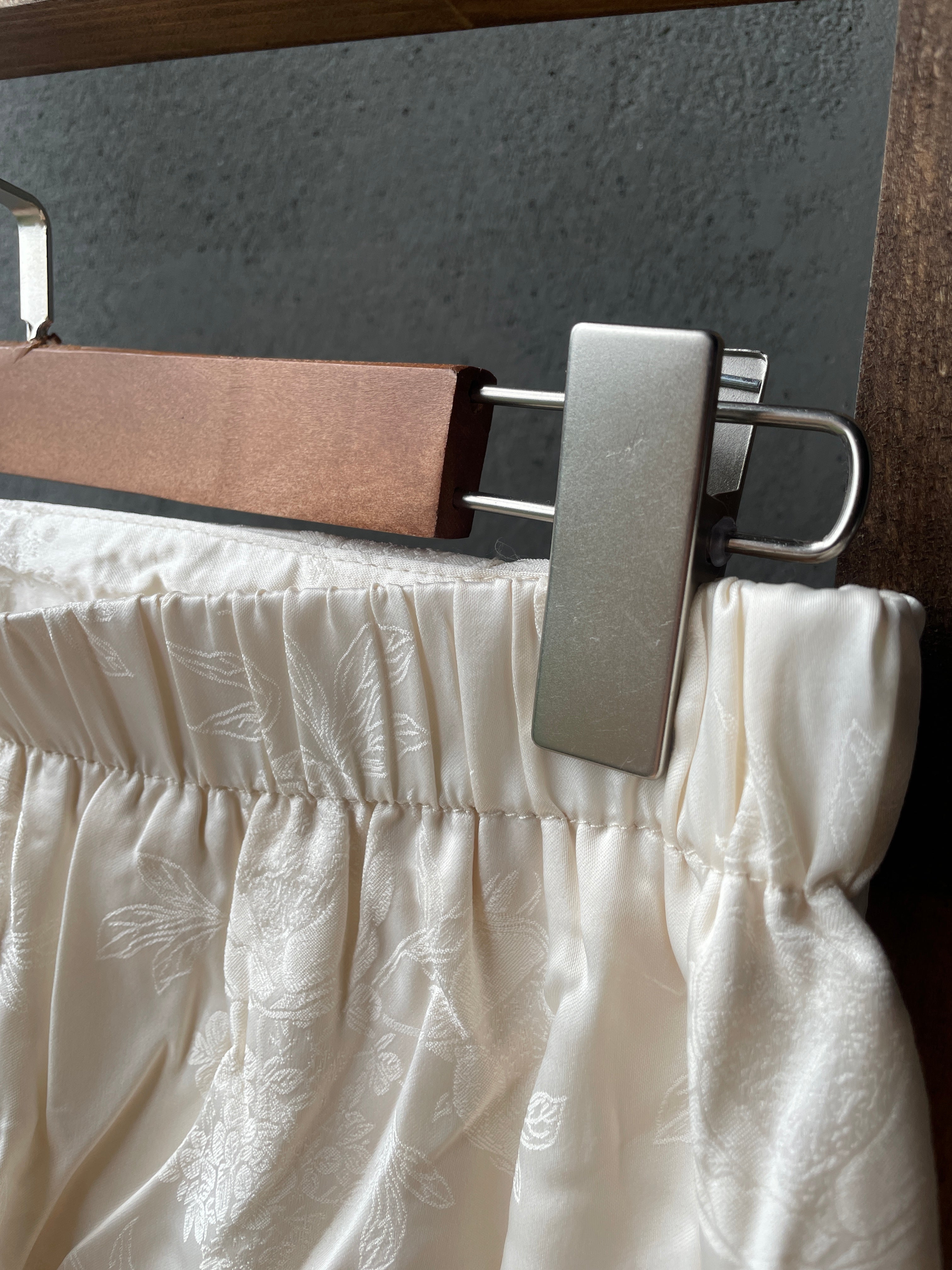 Oriental skirt (ready stock in black (M)/ 2 colours)