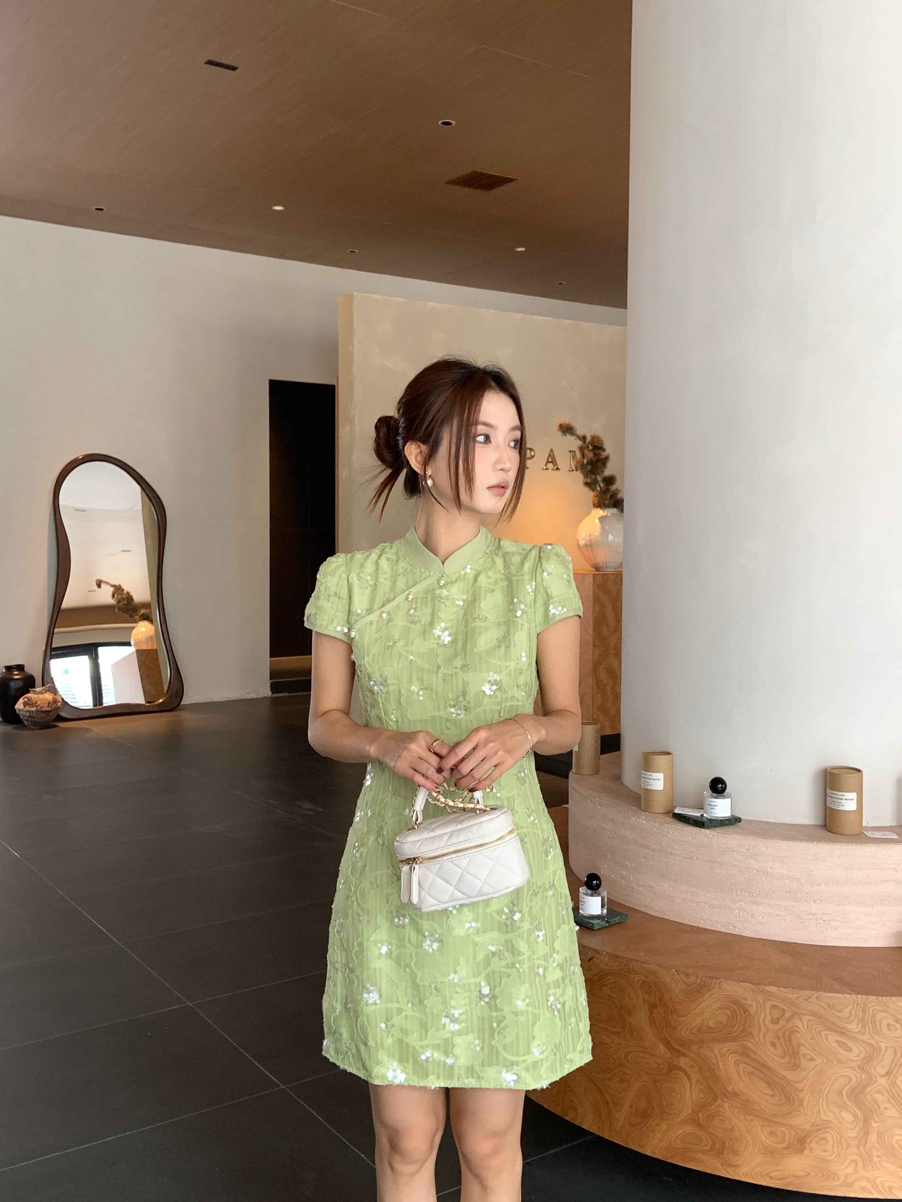 Banano cheongsam (preorder/ 2 colours)