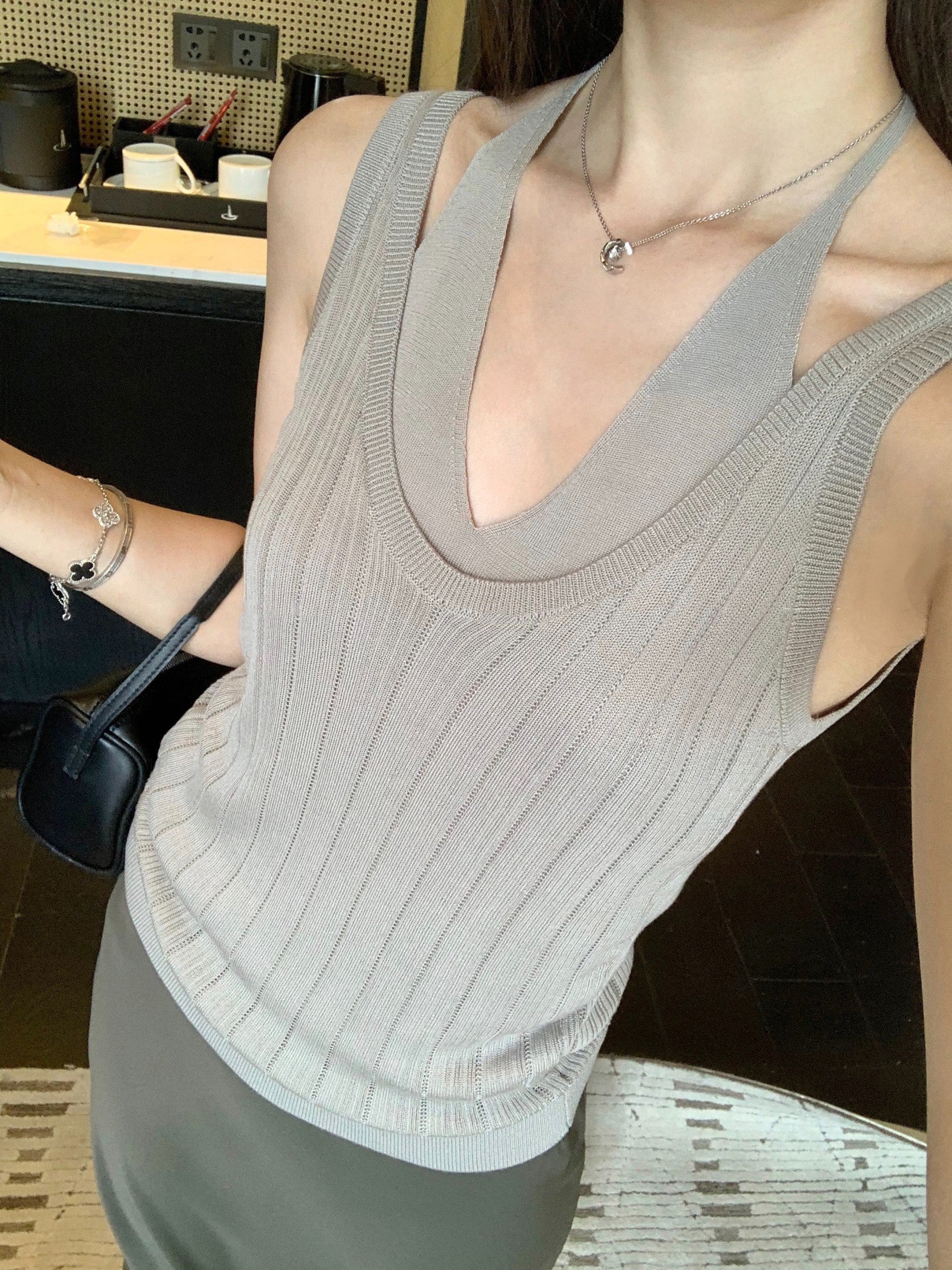 Zoey top (preorder/ 3 colours)