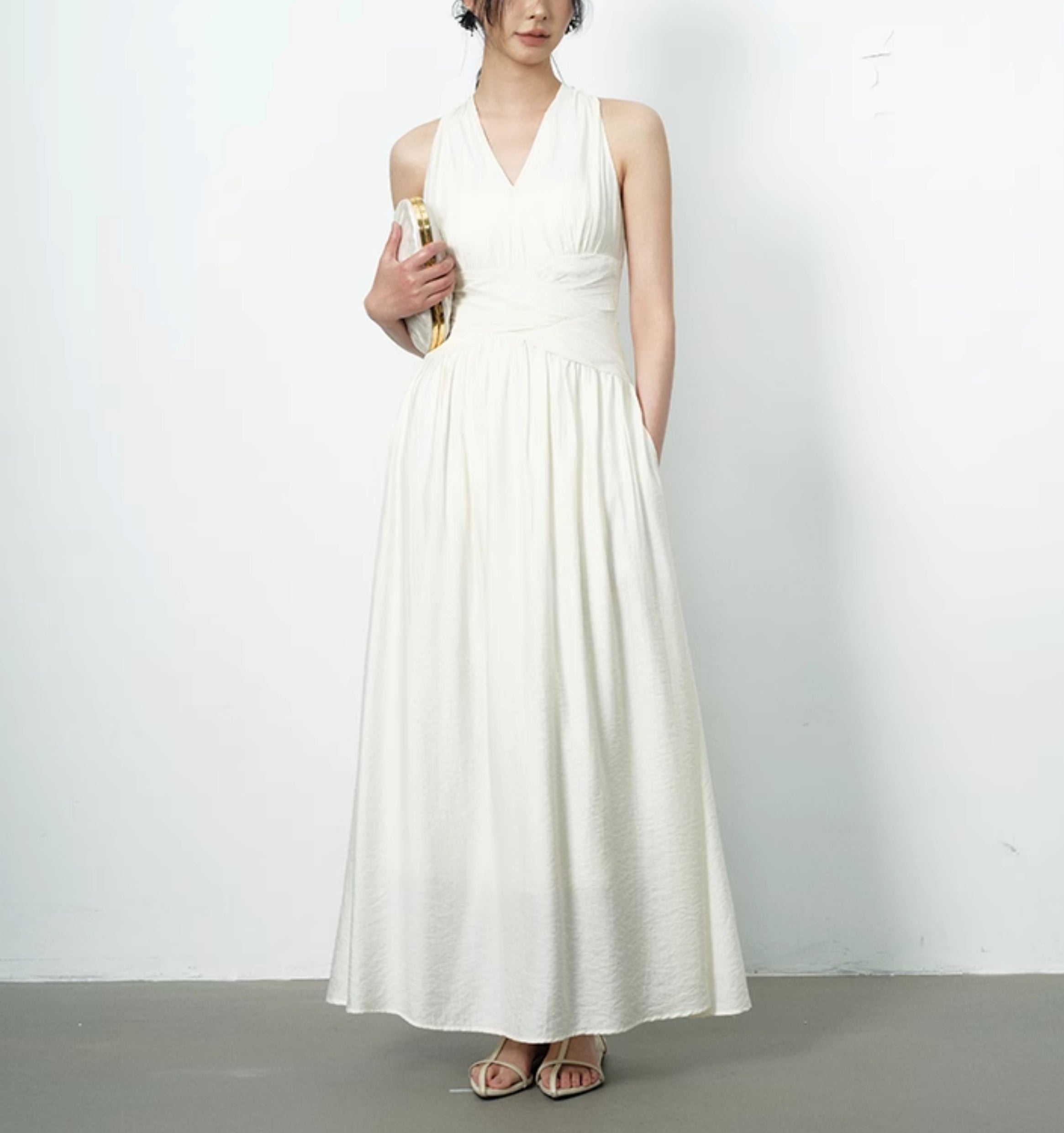 Hepburn dress (preorder)