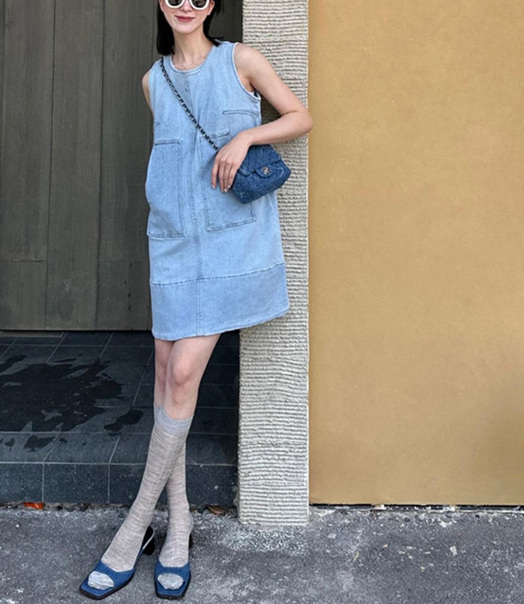 Aria dress (ready stock in dark blue/ 2 colours)