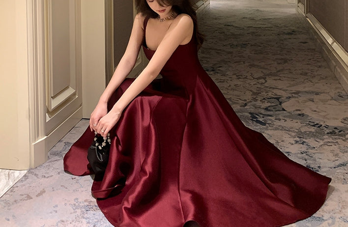 Antoinette dress (ready stock in red (2XL)/4 colours)