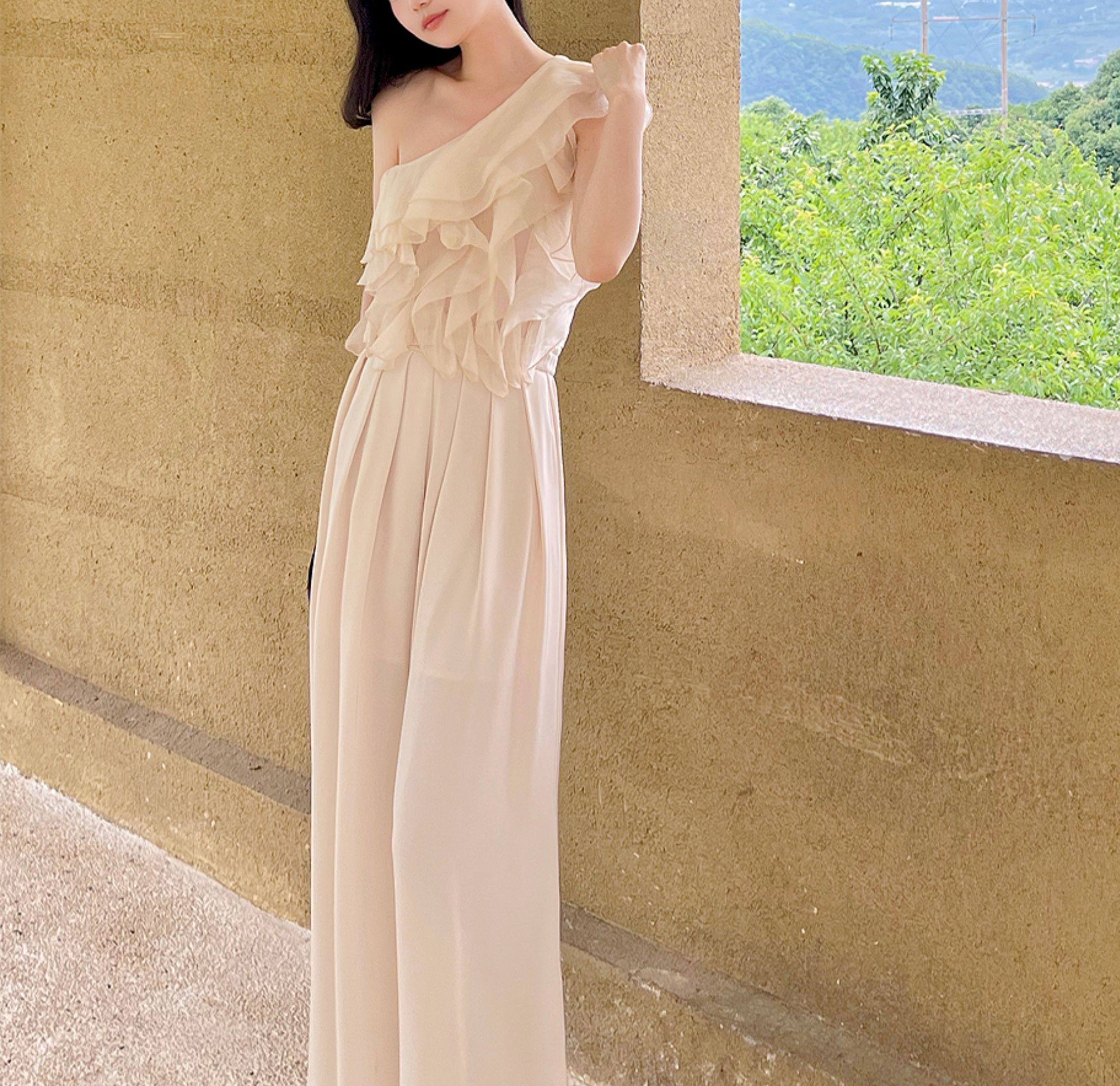 Ruffie top (preorder)