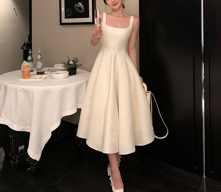 Antoinette dress (ready stock in red (2XL)/4 colours)