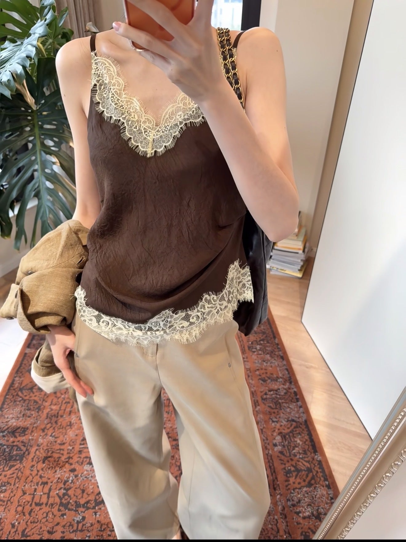 Carrie lace top (preorder/ 2 colours)