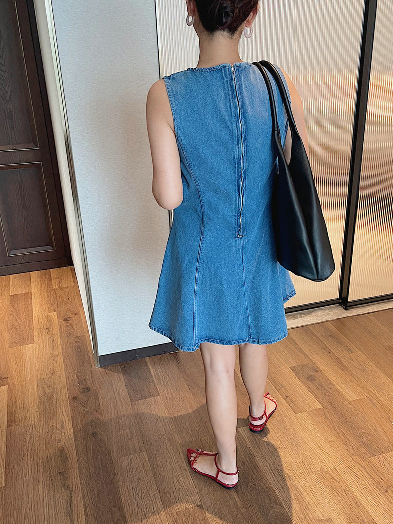 Claude denim dress (preorder)
