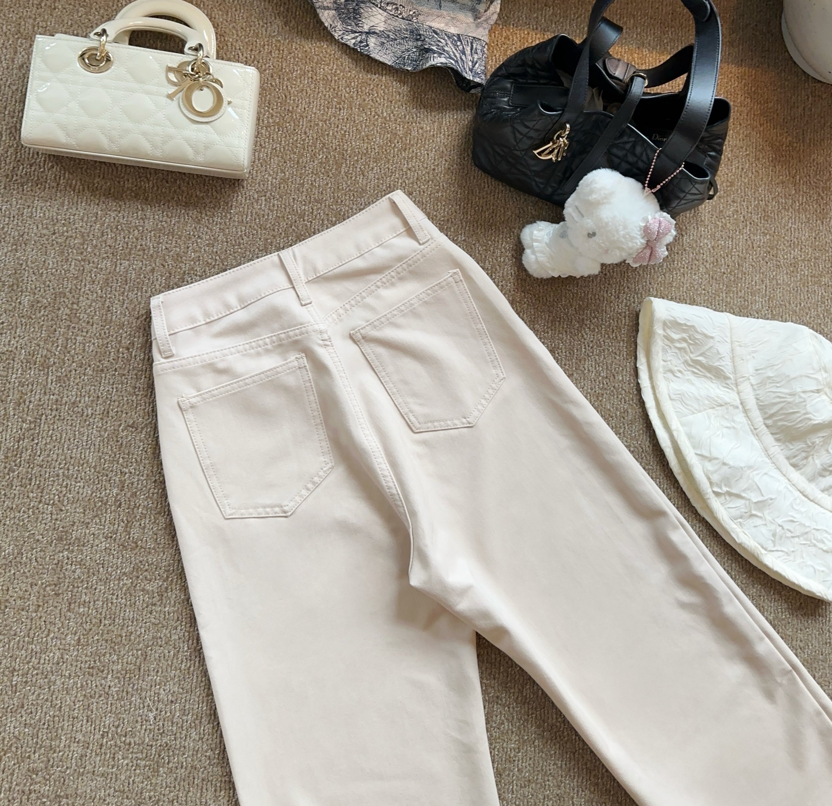 Ion jeans (preorder)