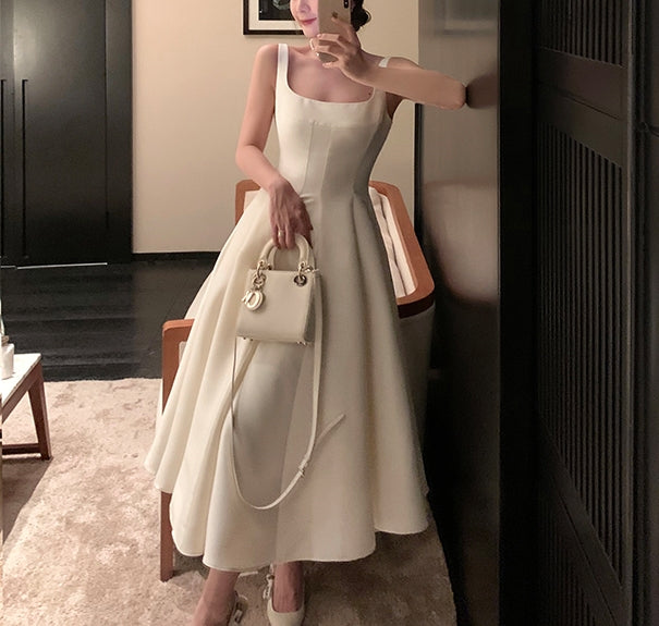 Antoinette dress (ready stock in red (2XL)/4 colours)