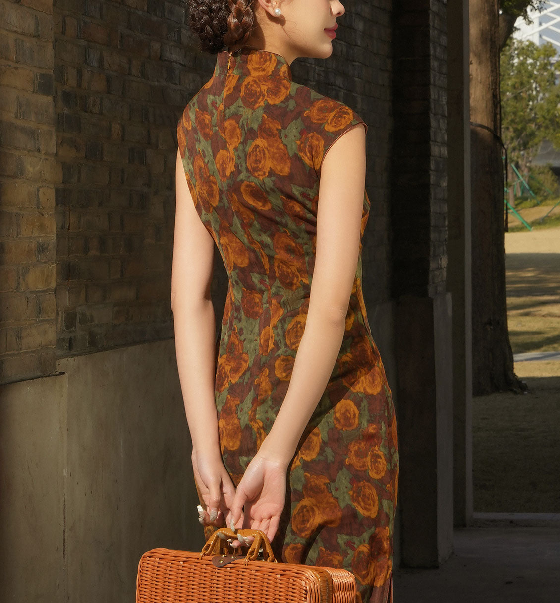 Retro cheongsam (preorder)