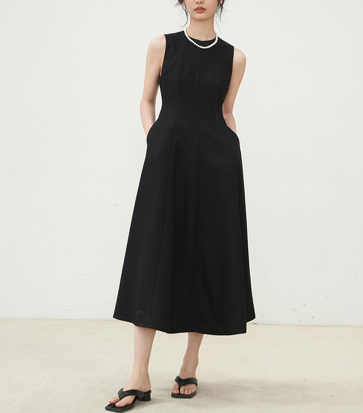 Mion dress (ready stock in black (S)/ 2 colours)