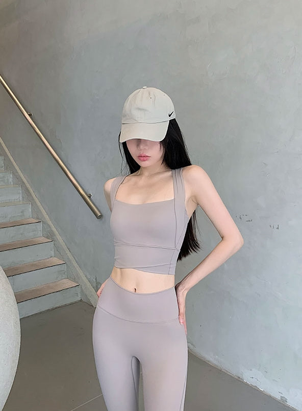 Nikita sports set (preorder/ 5 colours)