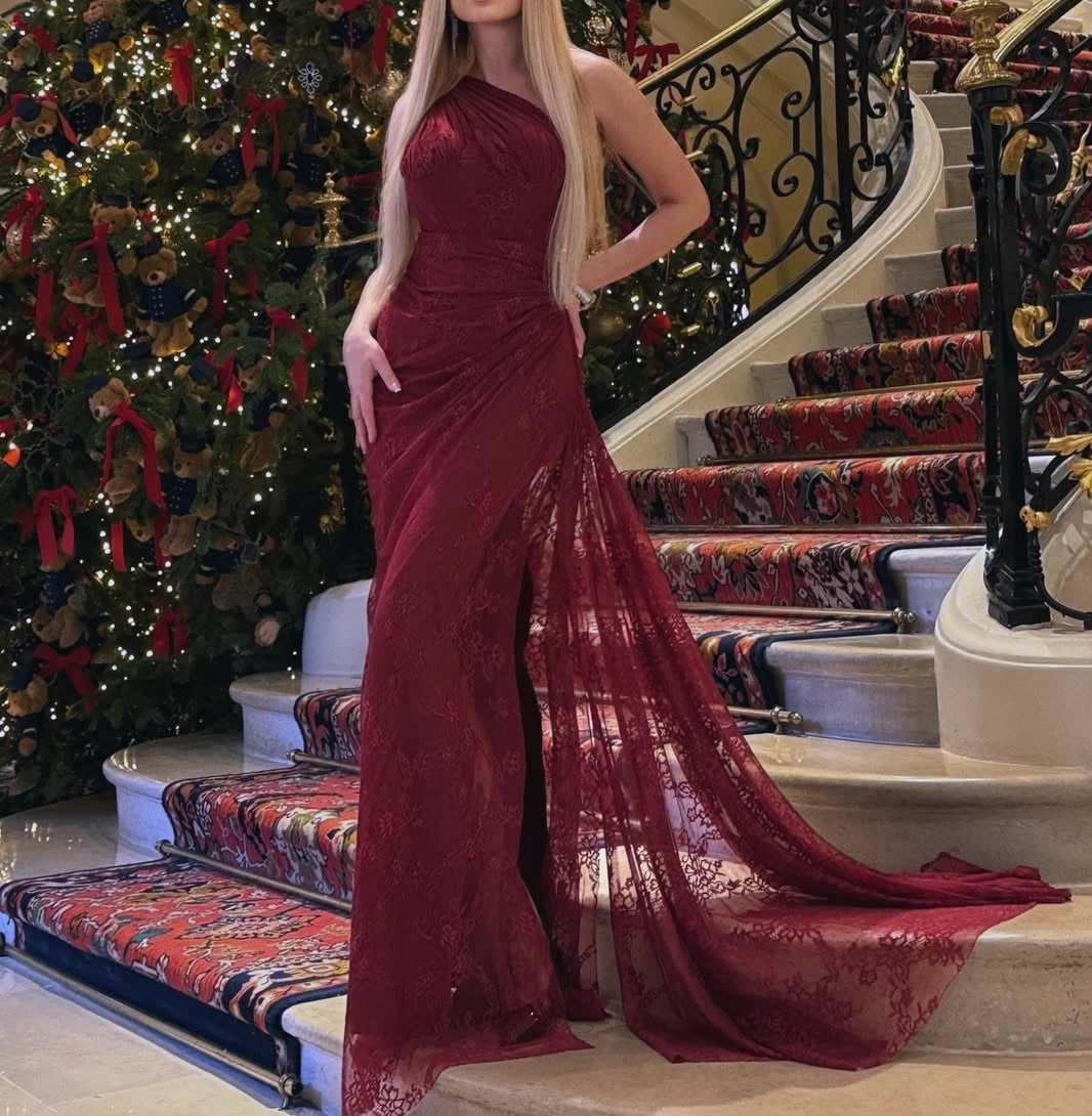 Rosette lace gown (preorder/ 3 colours)