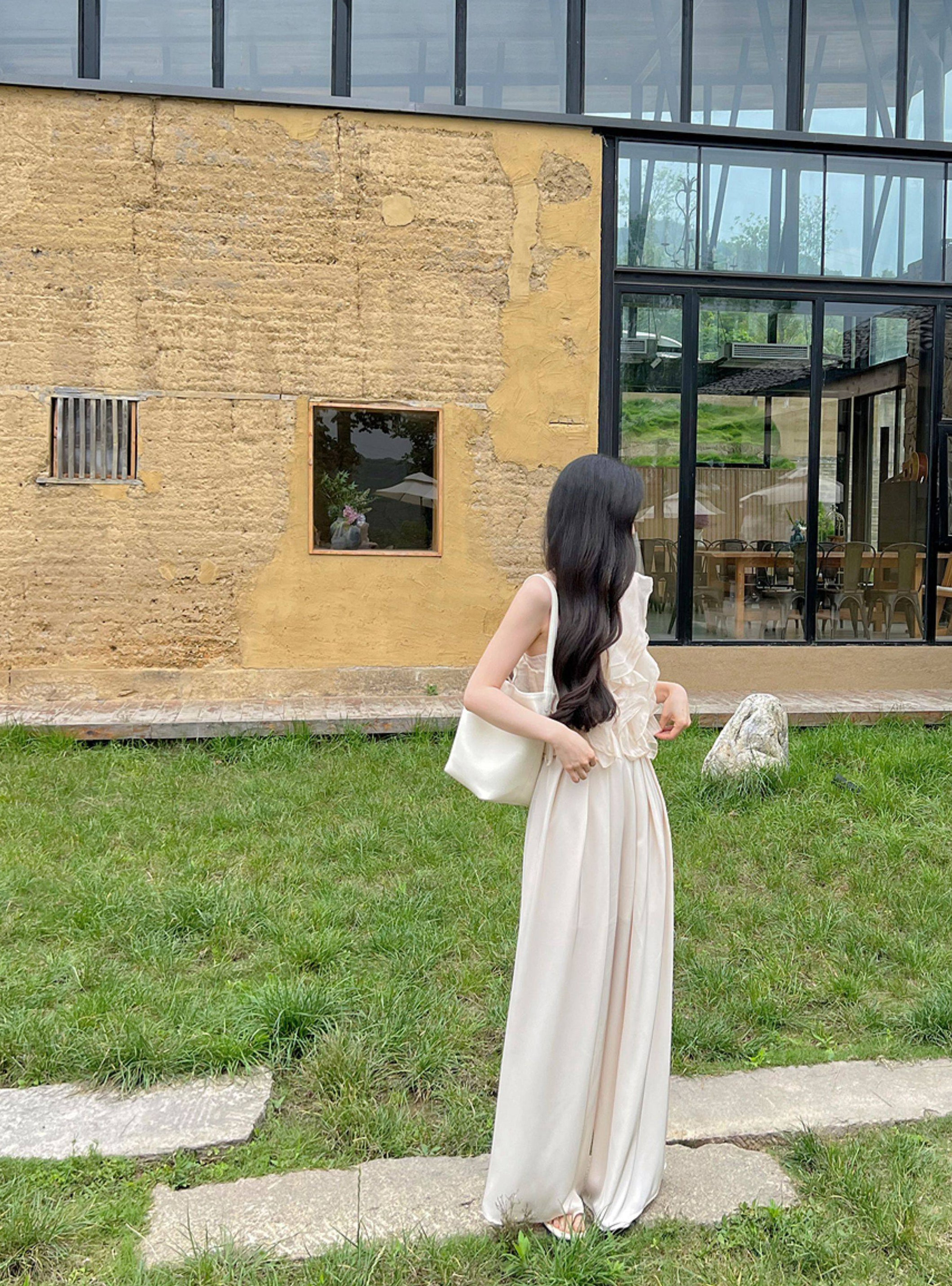 Ruffie top (preorder)