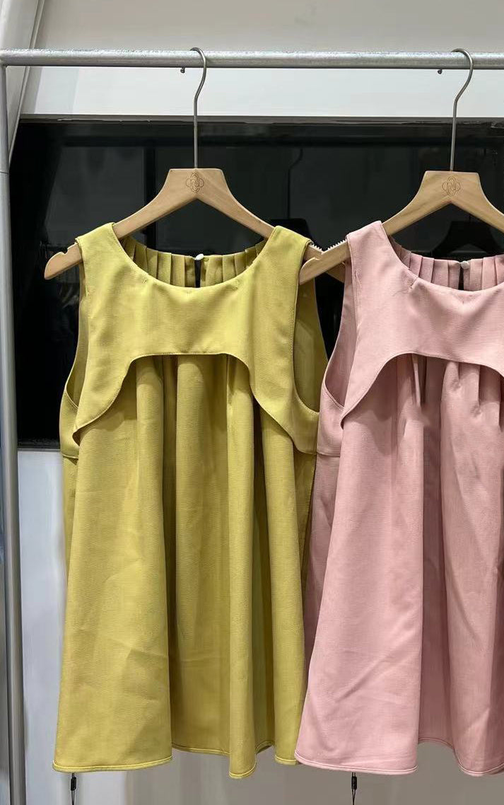 Thorne top (ready stock in pink (L)/ 2 colours)