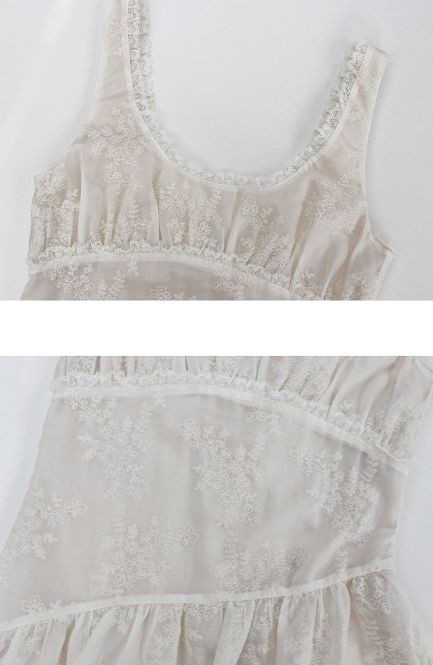 Passion lace dress (preorder)