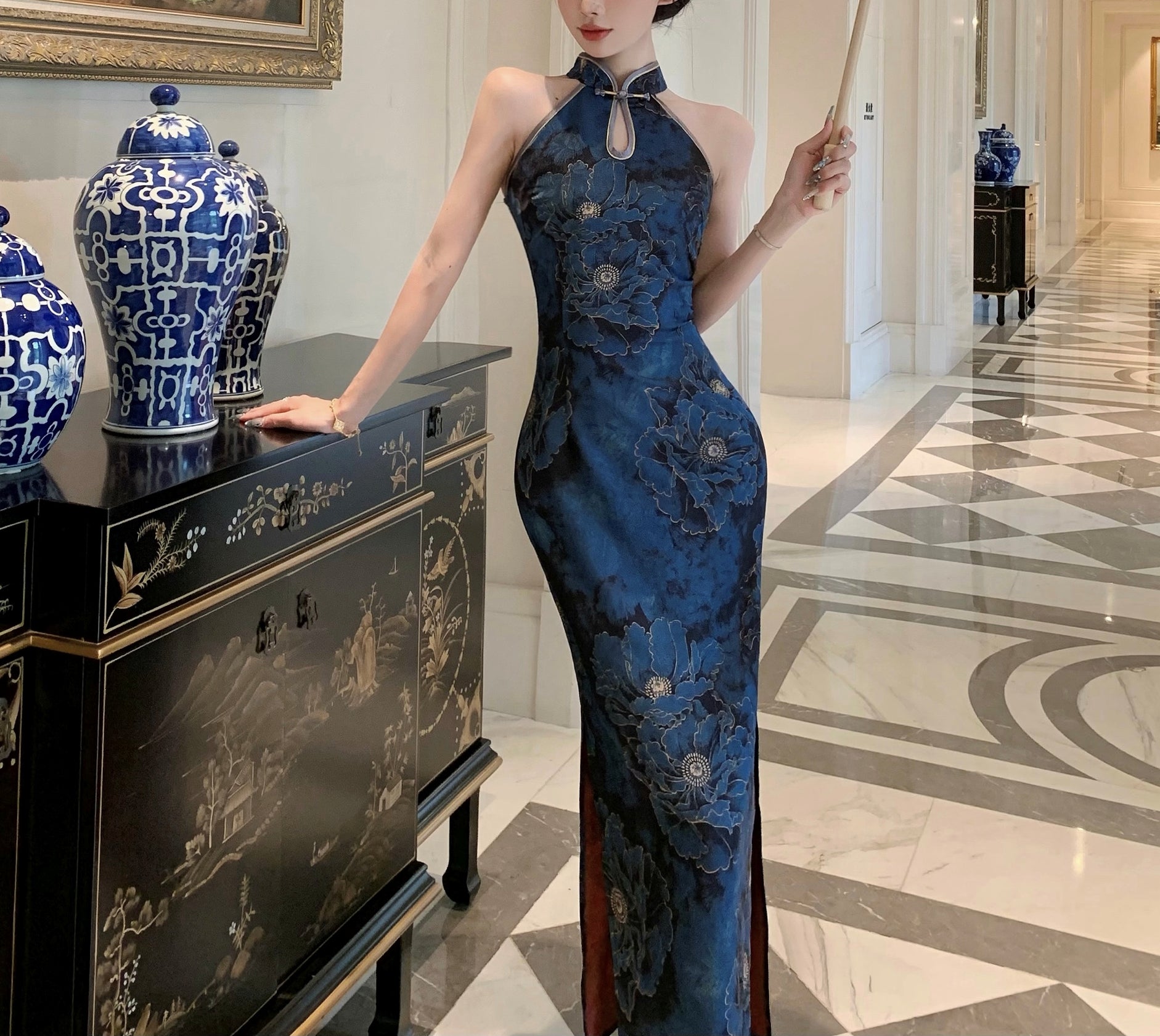 Bloony cheongsam (preorder)