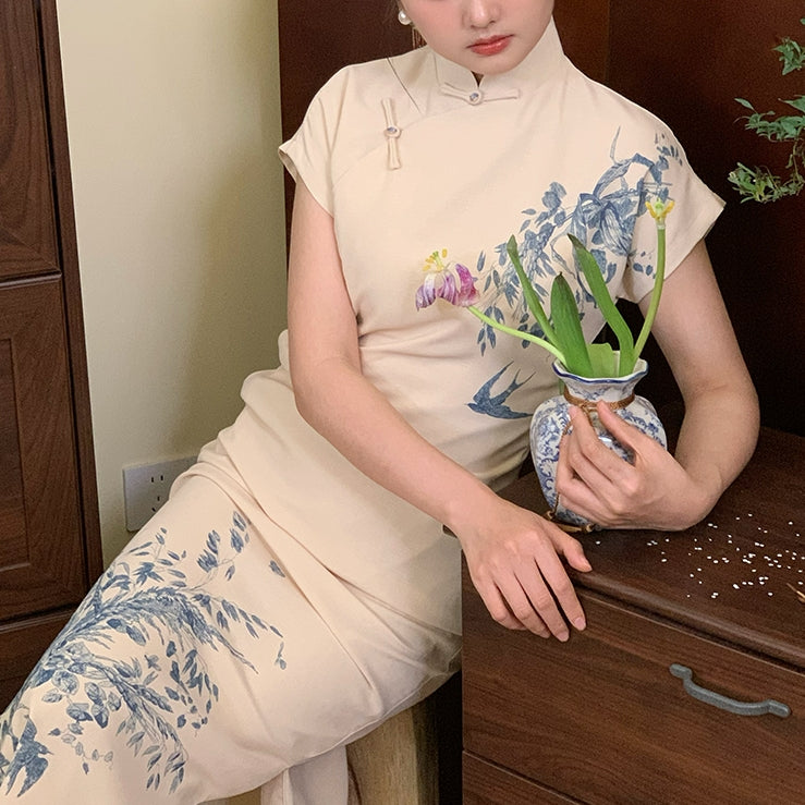 Porcelain cheongsam (preorder)