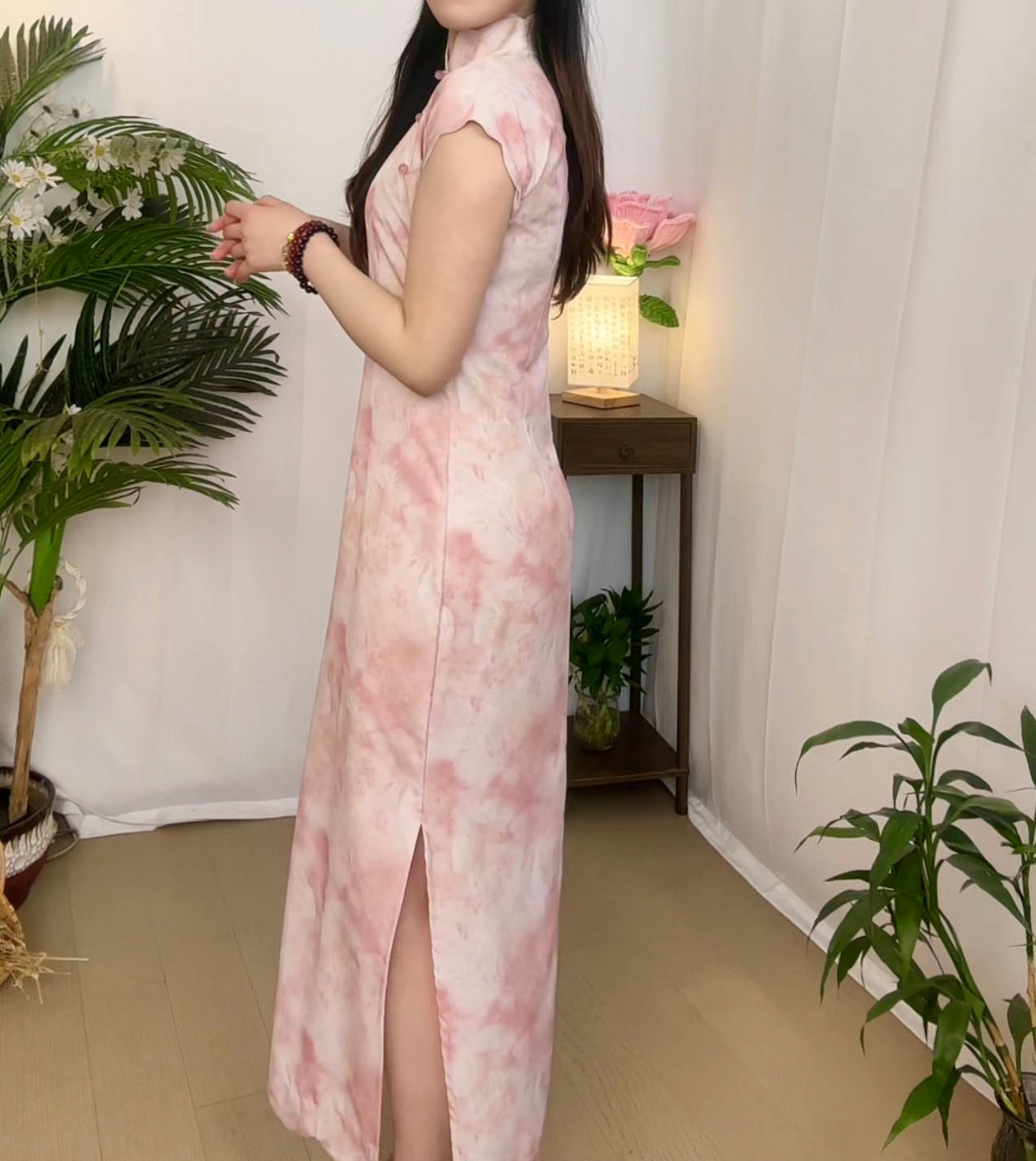 Florie cheongsam (preorder/ 2 colours)