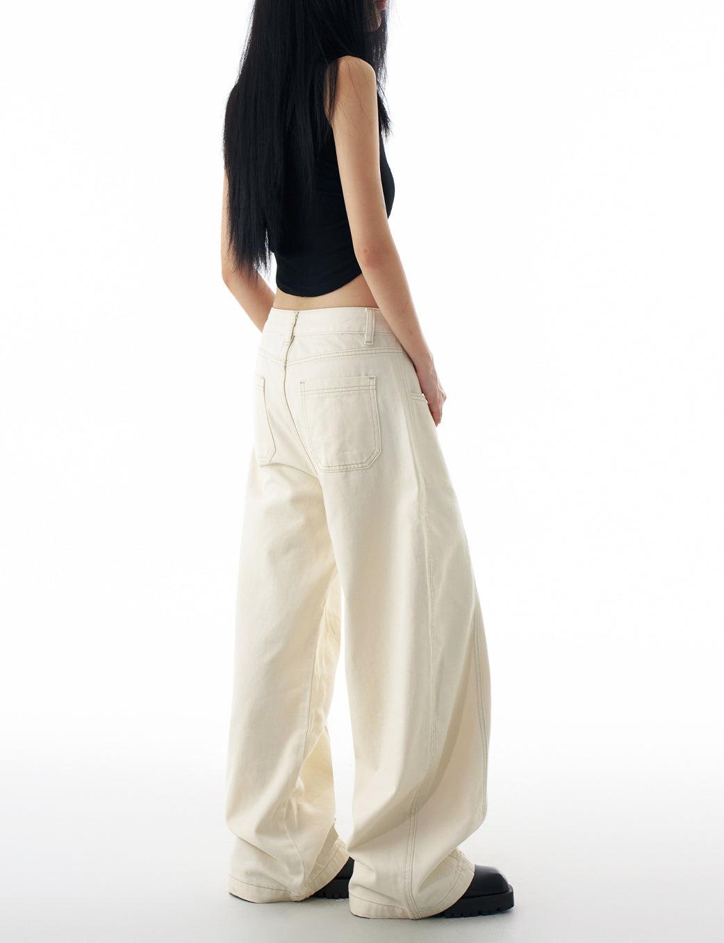 Barrel Ivory Jeans (preorder)