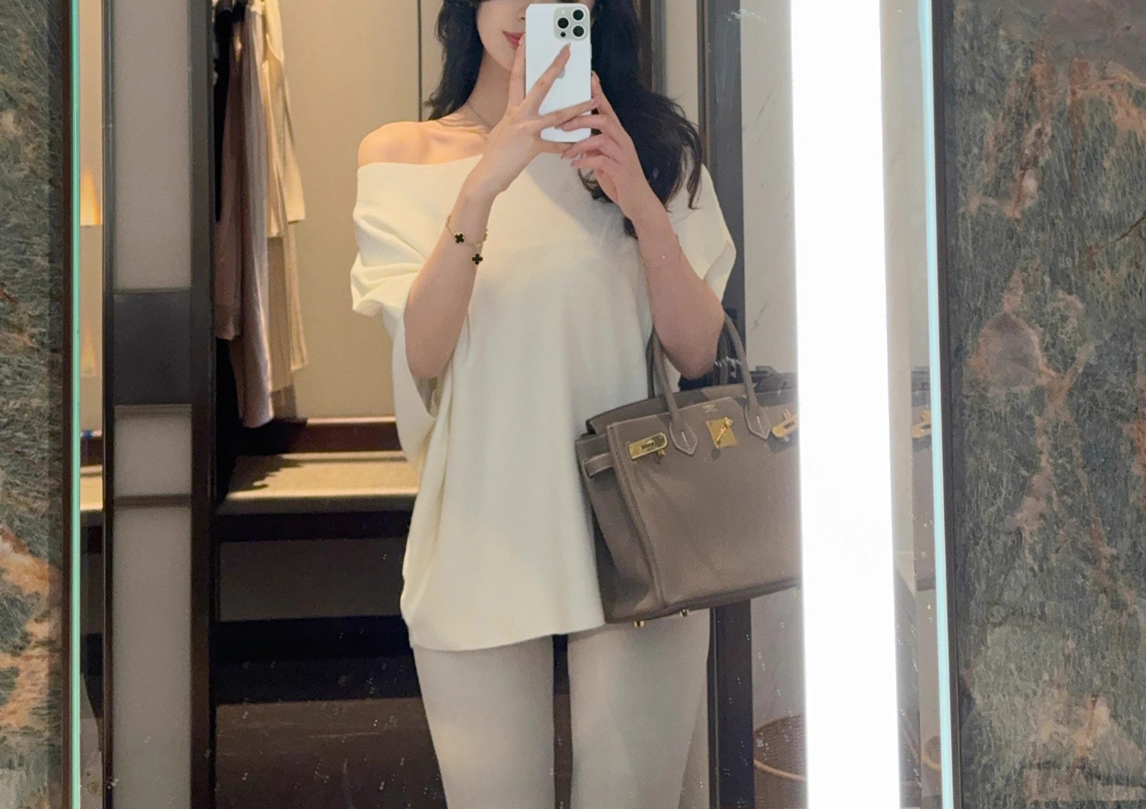 Iris top (ready stock in pink/ 4 colours)