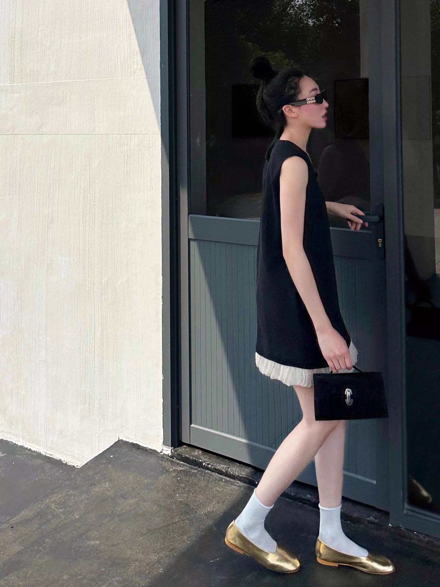 Frill dress (preorder)