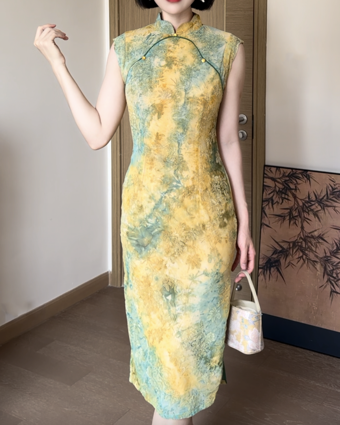 Abe cheongsam (preorder/ 2 colours)