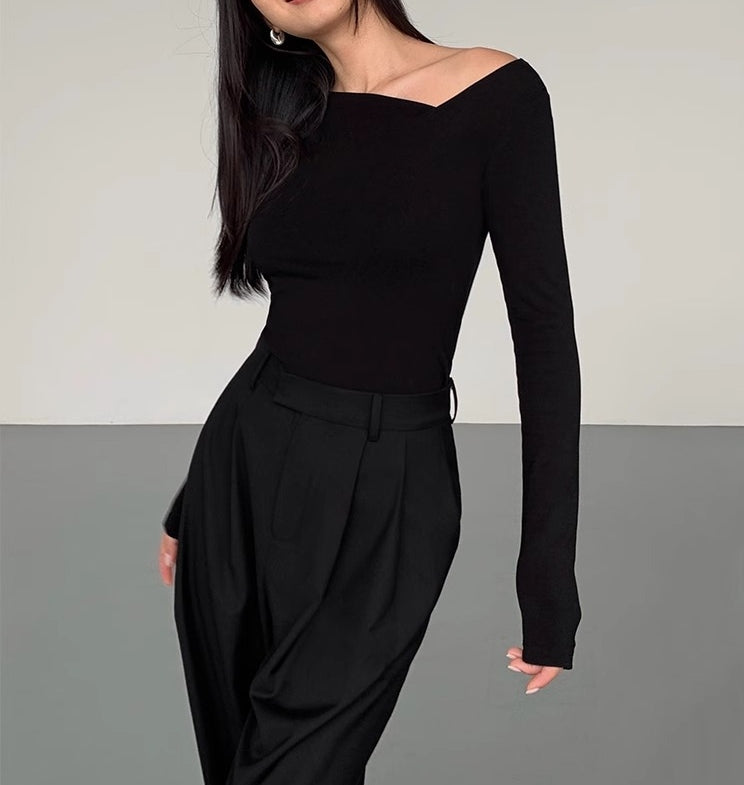 French top (ready stock in white (M)/ 2 colours)