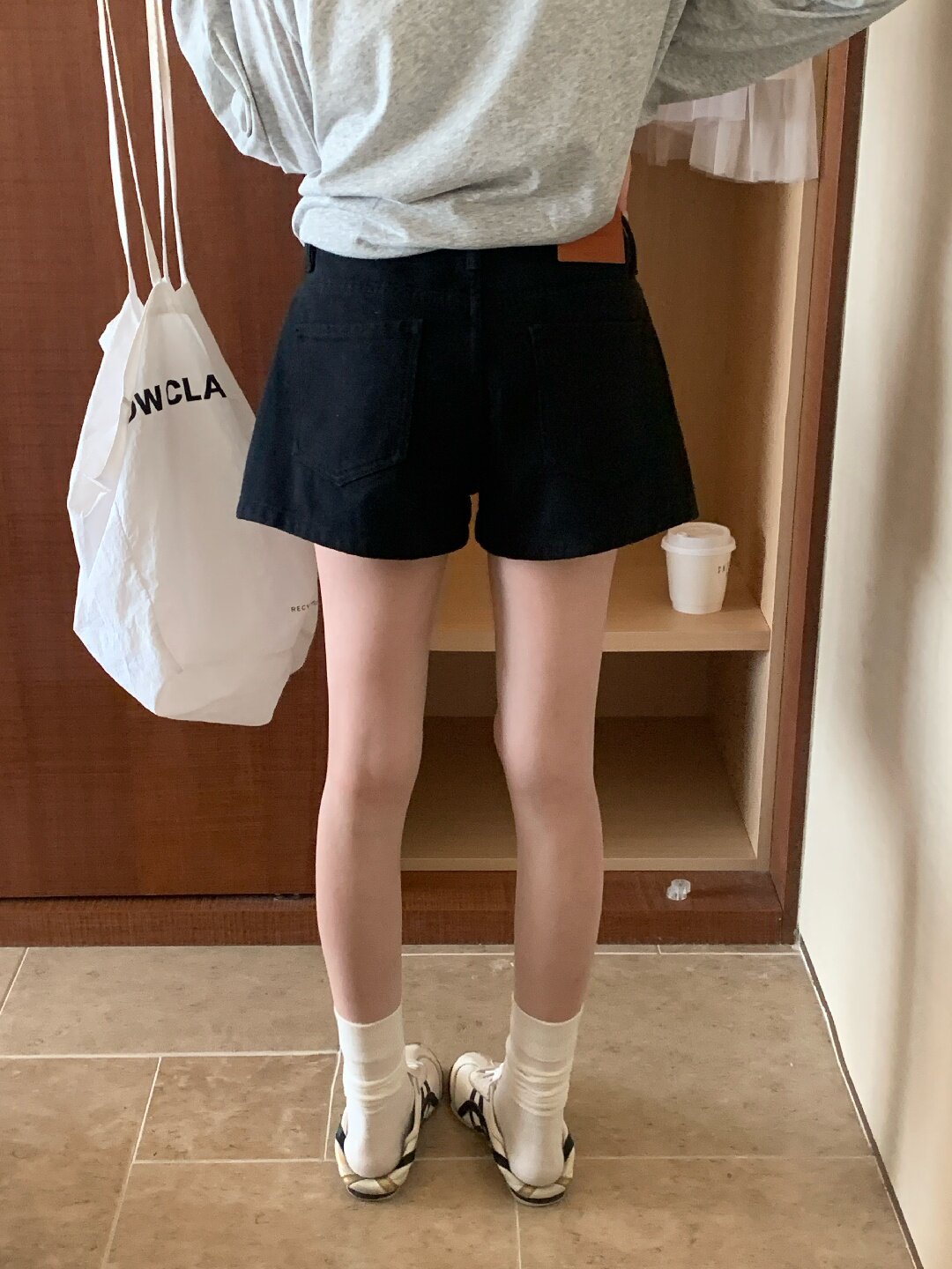 Float shorts (preorder/ 3 colours)