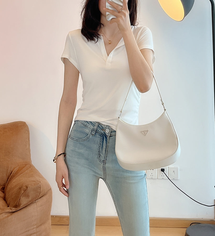 Basic Relaxed Tee (ready stock in black (S)/ 2 colours)