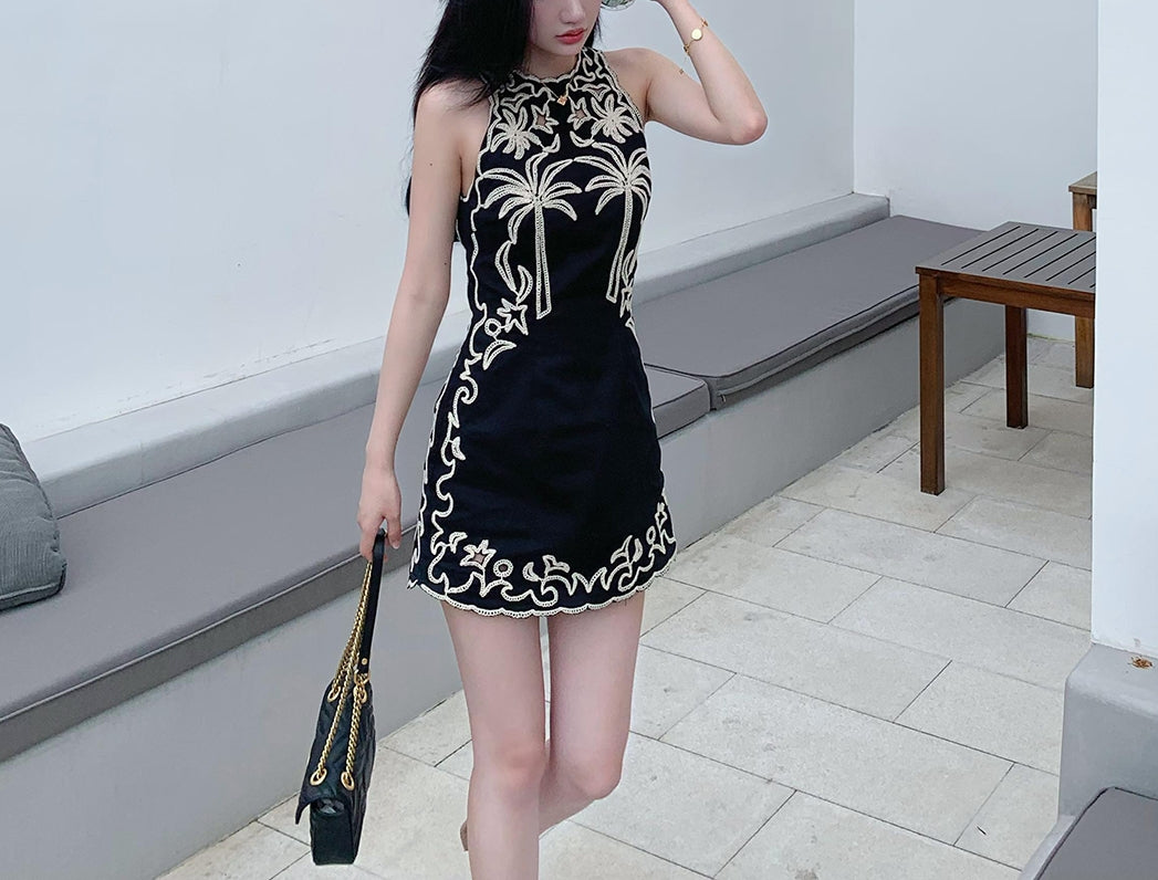 Estelle dress (ready stock in white (M)/ 2 colours)