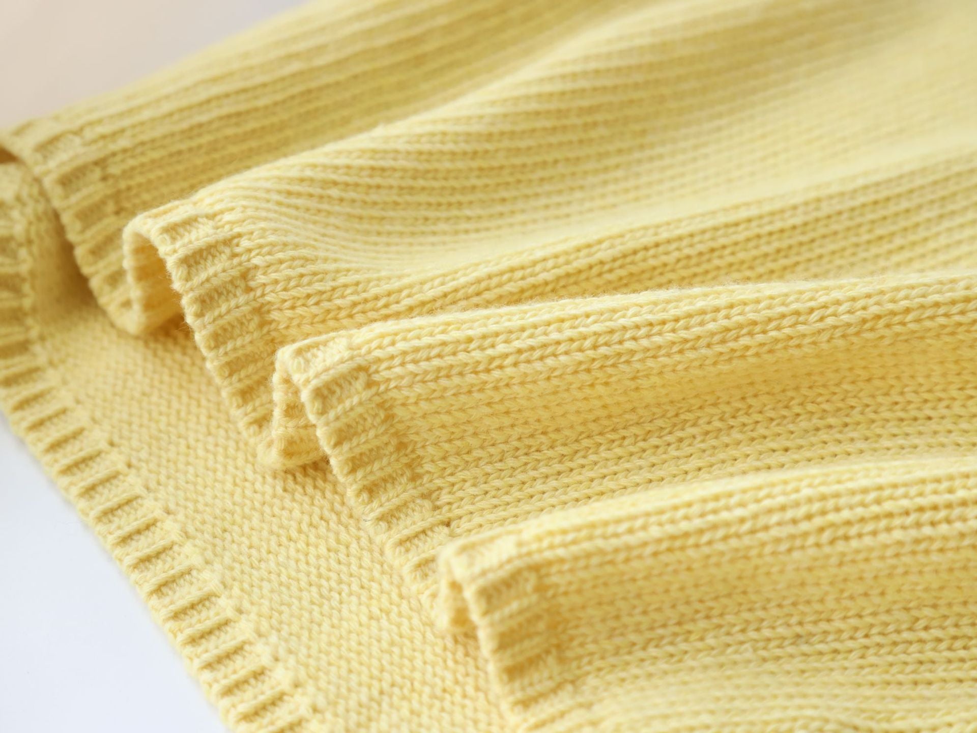 Fuzz top (ready stock/ 4 colours)