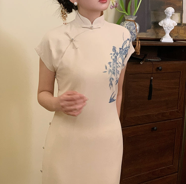 Porcelain cheongsam (preorder)