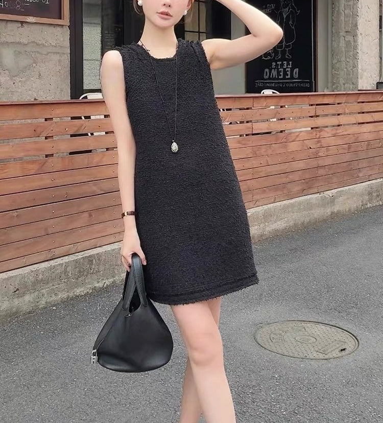 Geneva dress (ready stock in black (M)/ 3 colours)