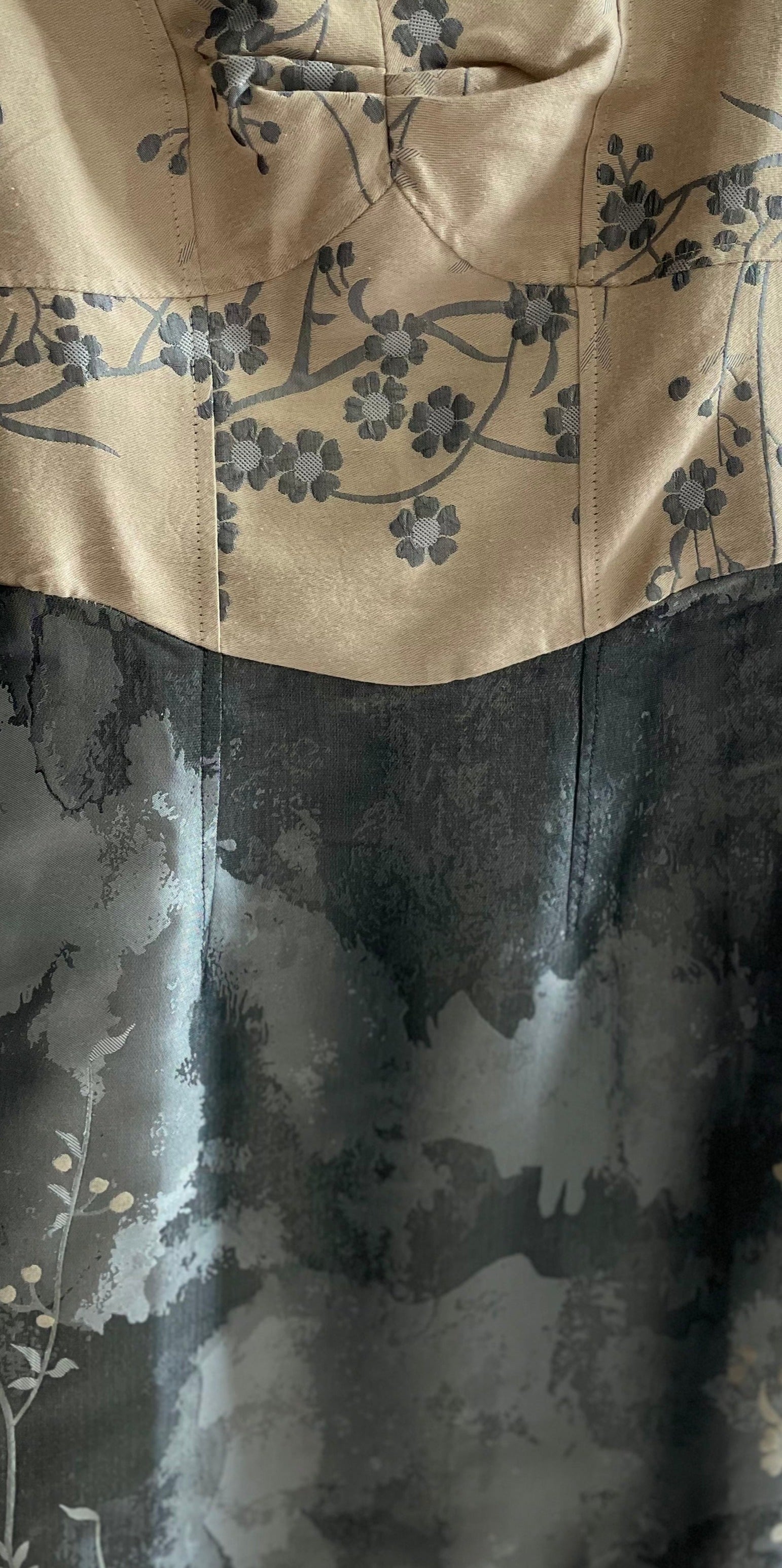 Maynes dress (ready stock in M)